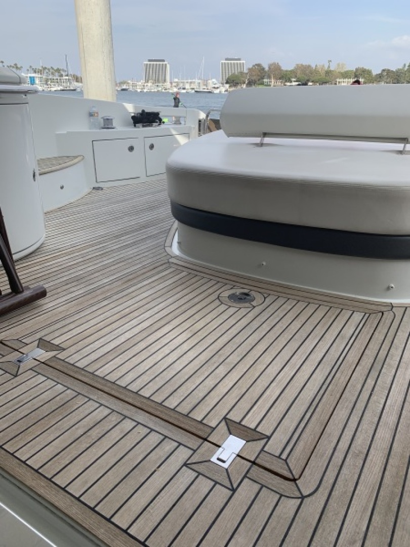 Slide: The Image of Azimut 62S 2007 - 16