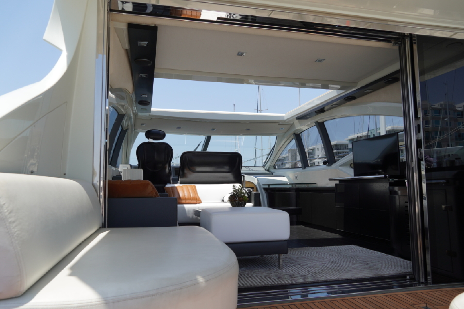 Slide: The Image of Azimut 62S 2007 - 19