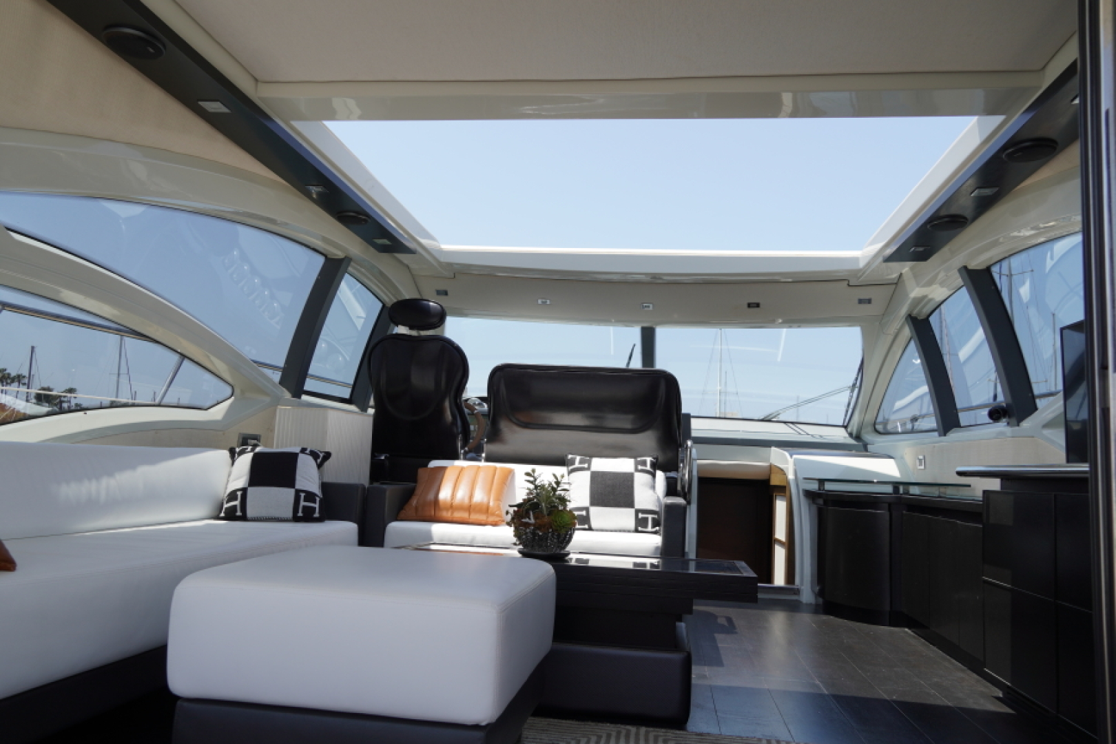 Slide: The Image of Azimut 62S 2007 - 22