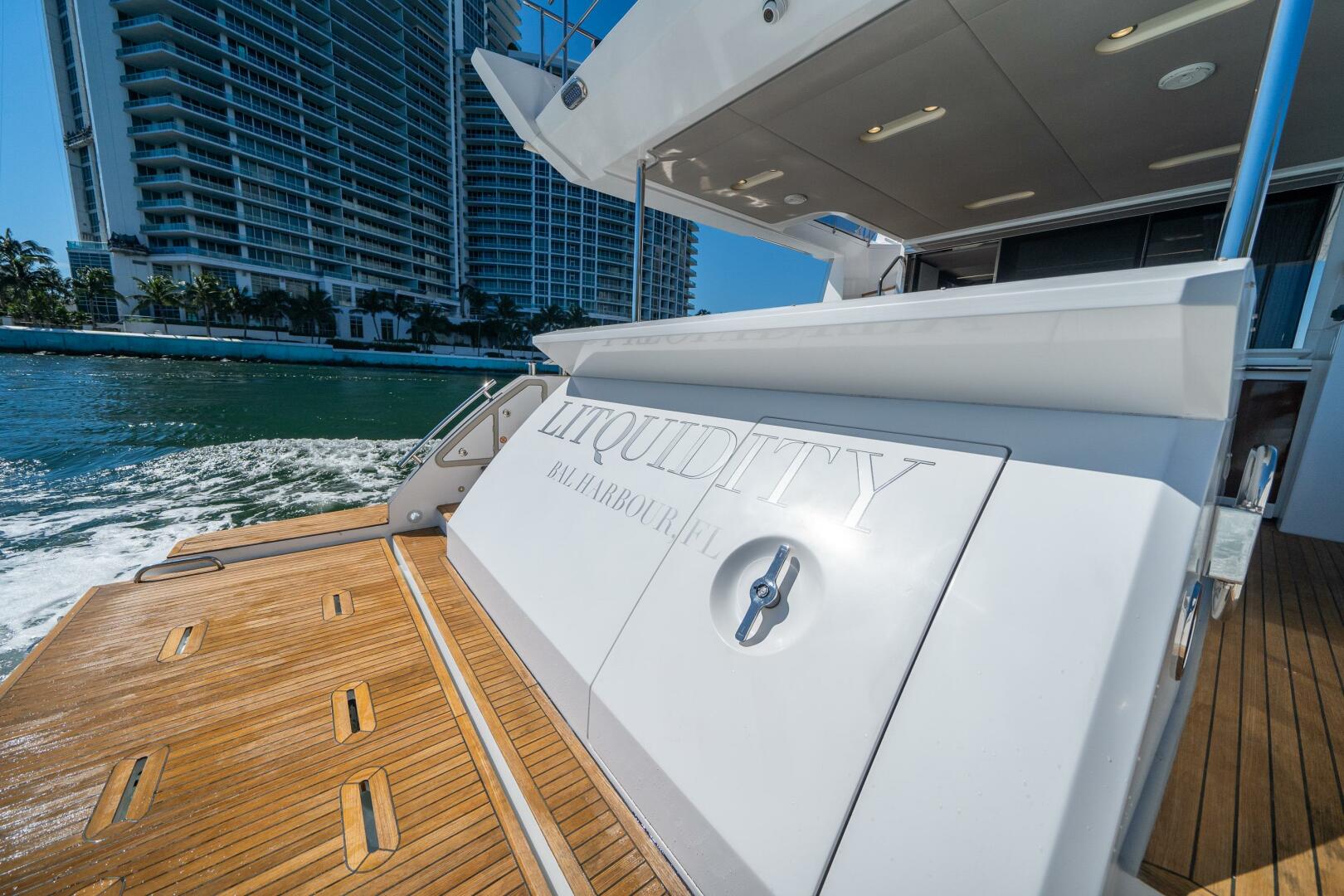 Slide: The Image of Azimut 66 Fly 2018 - 4724320