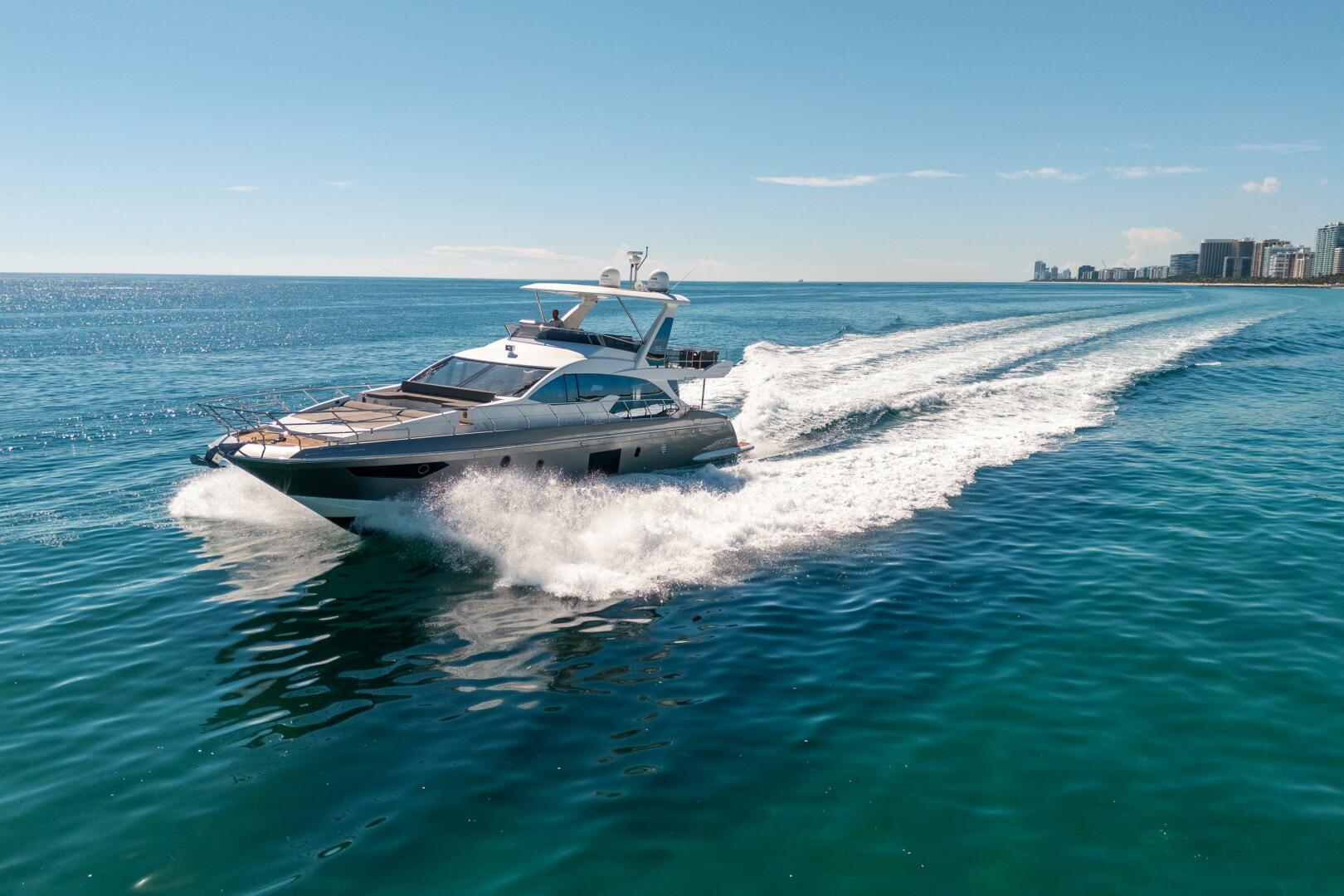 Slide: The Image of Azimut 66 Fly 2018 - 4724306
