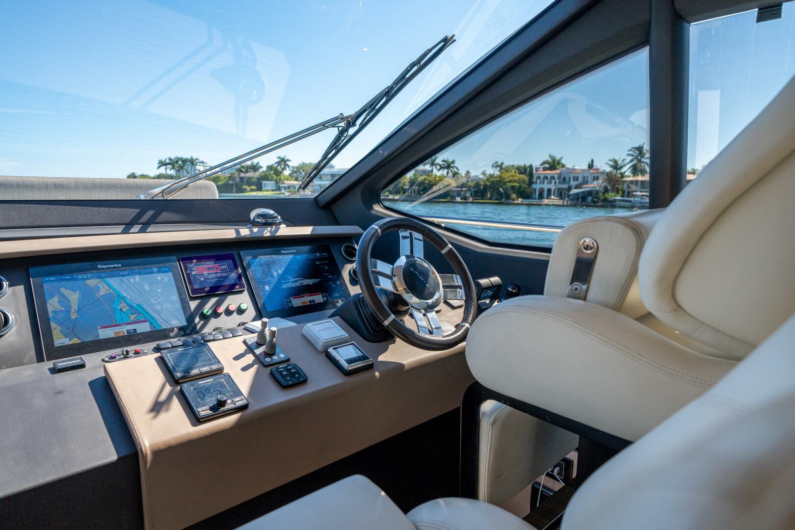 Slide: The Image of Azimut 66 Fly 2018 - 4724342