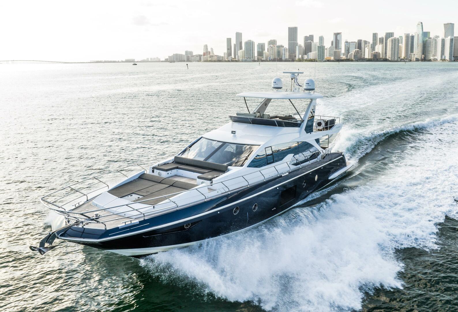 Slide: The Image of Azimut 66 Flybridge 2017 - 5116570