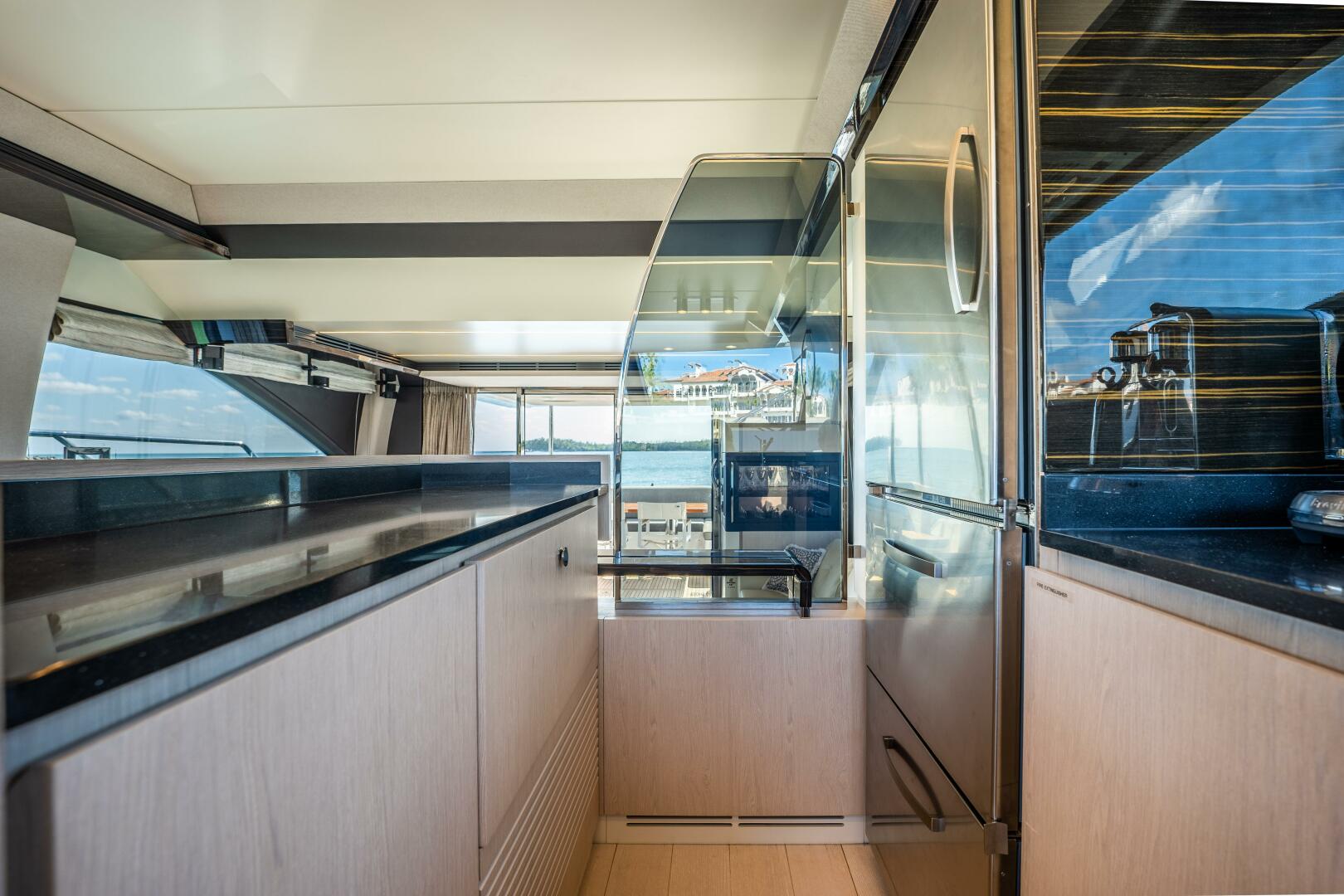 Slide: The Image of Azimut 66 Flybridge 2017 - 5116586