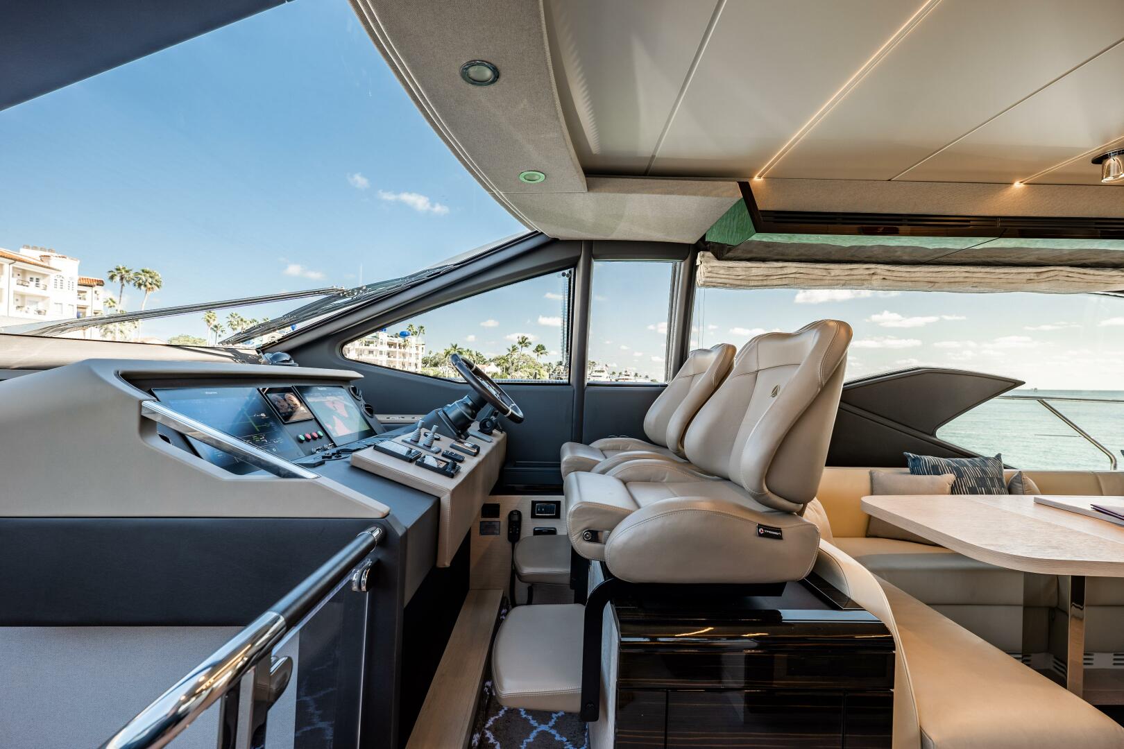 Slide: The Image of Azimut 66 Flybridge 2017 - 5116593