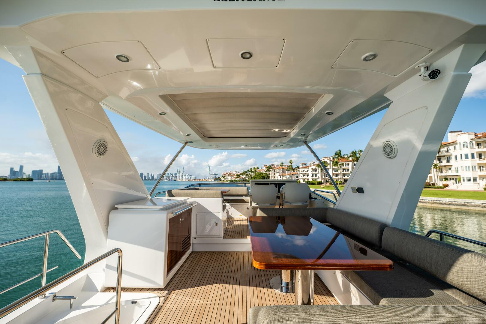 Slide: The Image of Azimut 66 Flybridge 2017 - 5116616