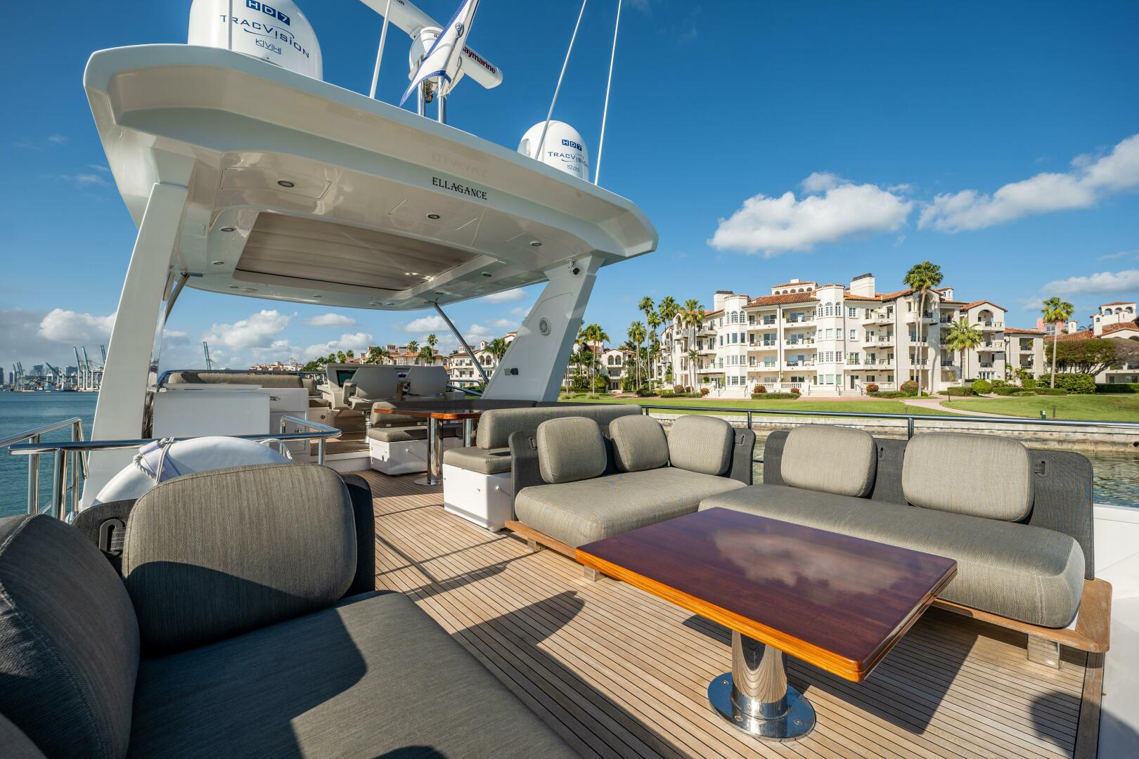 Slide: The Image of Azimut 66 Flybridge 2017 - 5116618