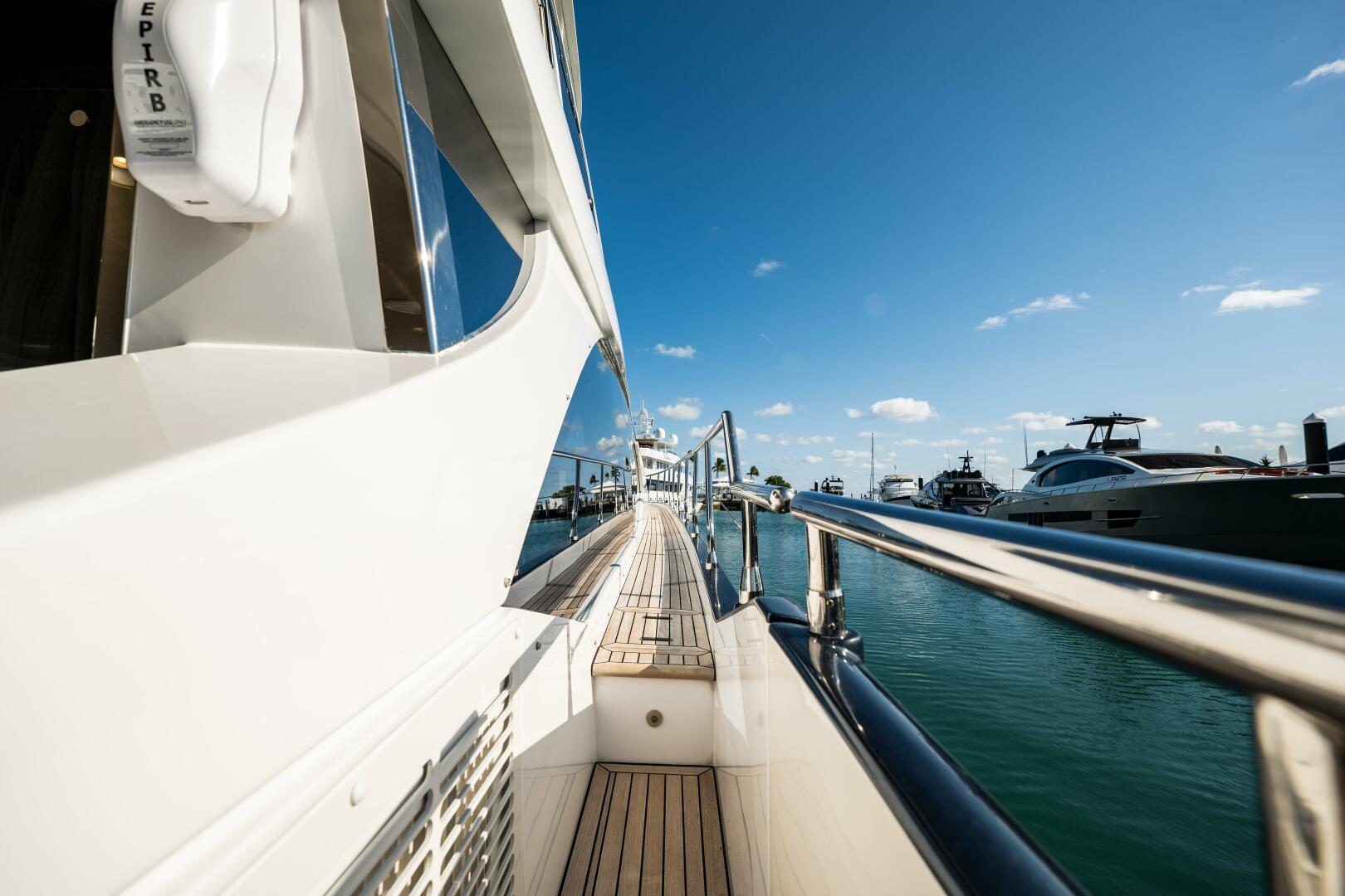 Slide: The Image of Azimut 66 Flybridge 2017 - 5116620