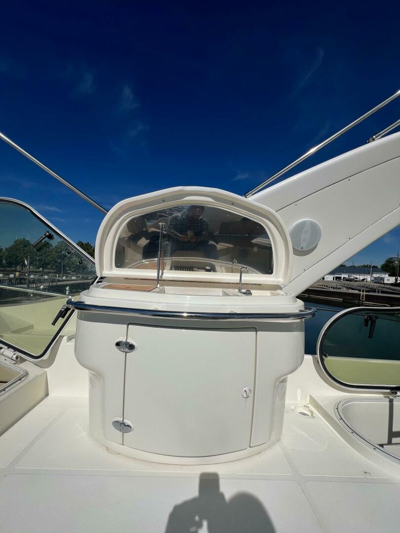 Slide: The Image of Azimut 68 Plus 2002 - 4813168