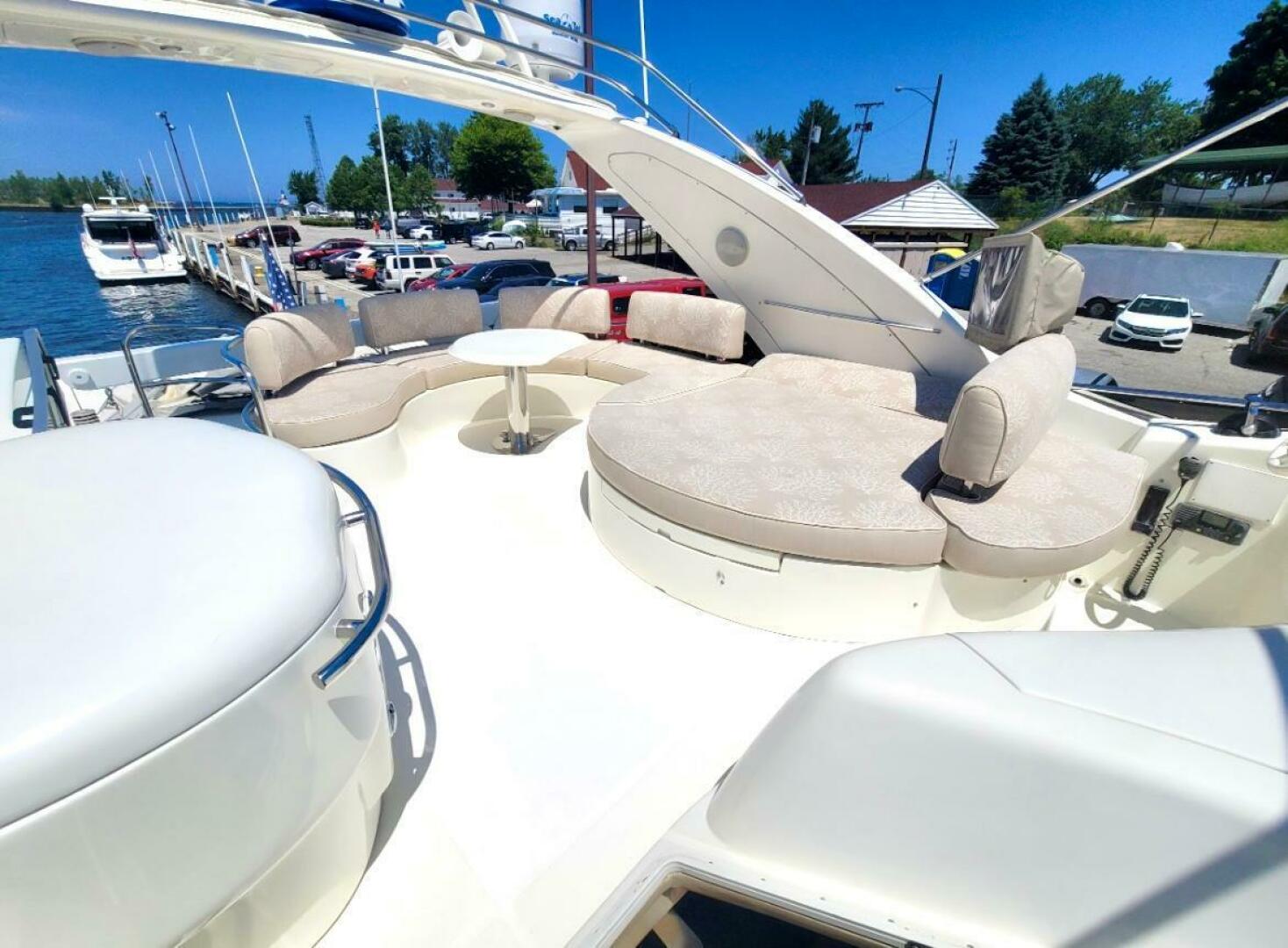 Slide: The Image of Azimut 68 Plus 2002 - 4813202