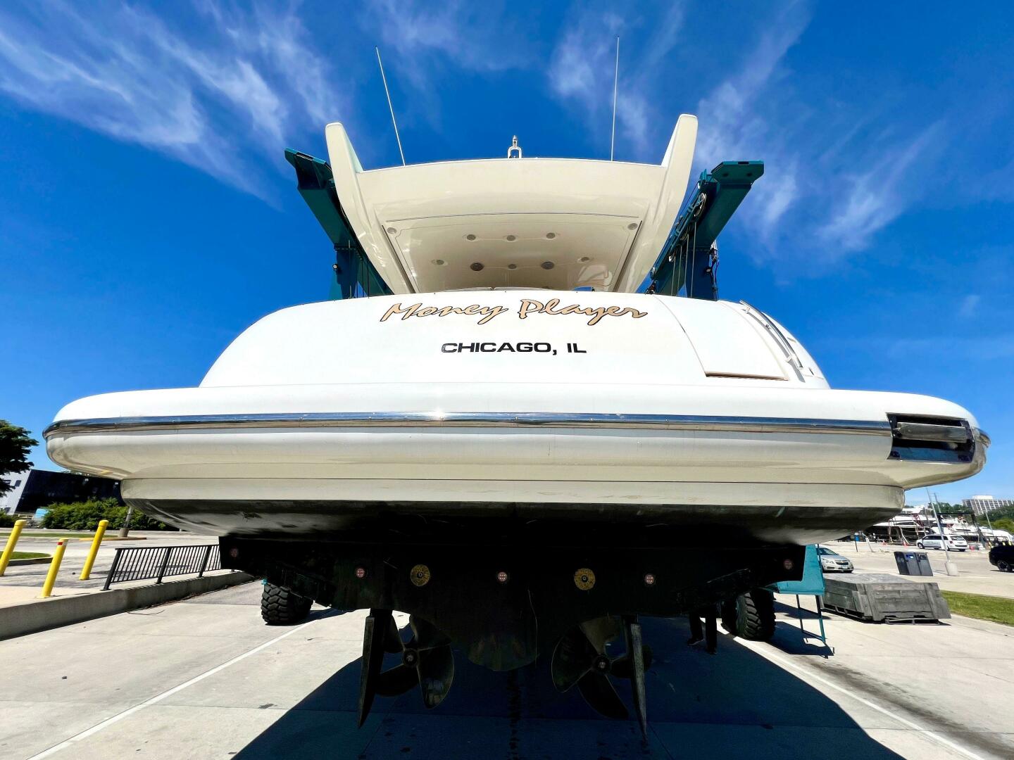 Slide: The Image of Azimut 68 Plus 2002 - 4813206