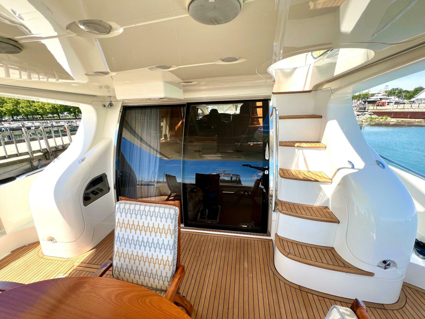 Slide: The Image of Azimut 68 Plus 2002 - 4813207