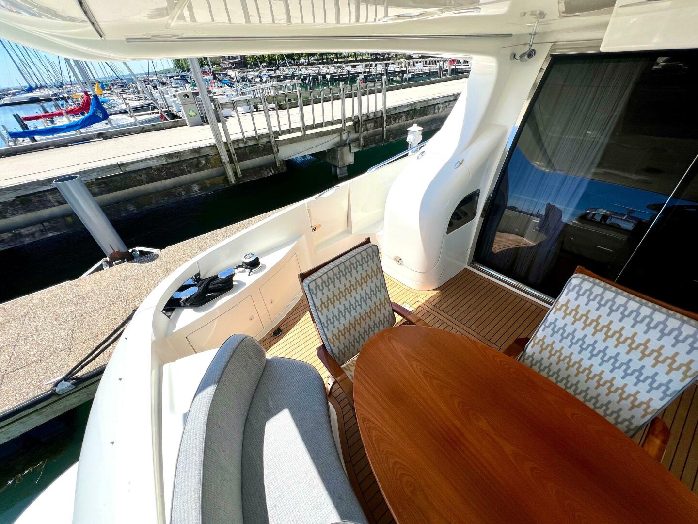 Slide: The Image of Azimut 68 Plus 2002 - 4813210