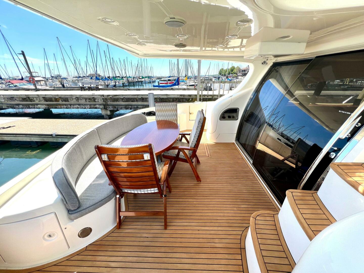 Slide: The Image of Azimut 68 Plus 2002 - 4813212