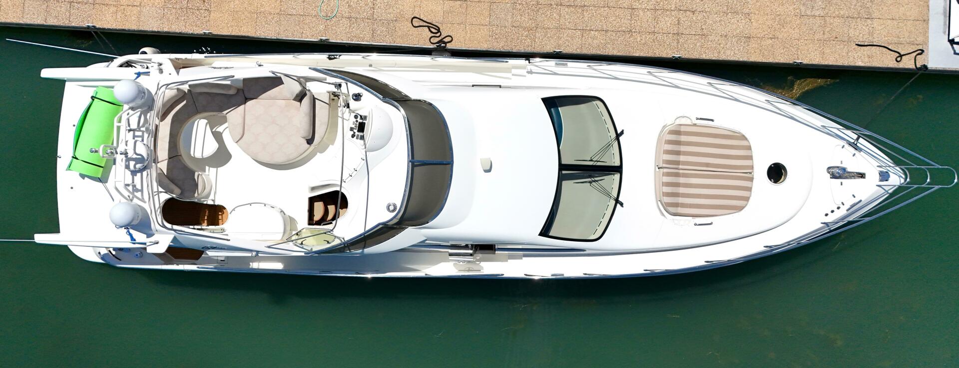 Slide: The Image of Azimut 68 Plus 2002 - 4813224