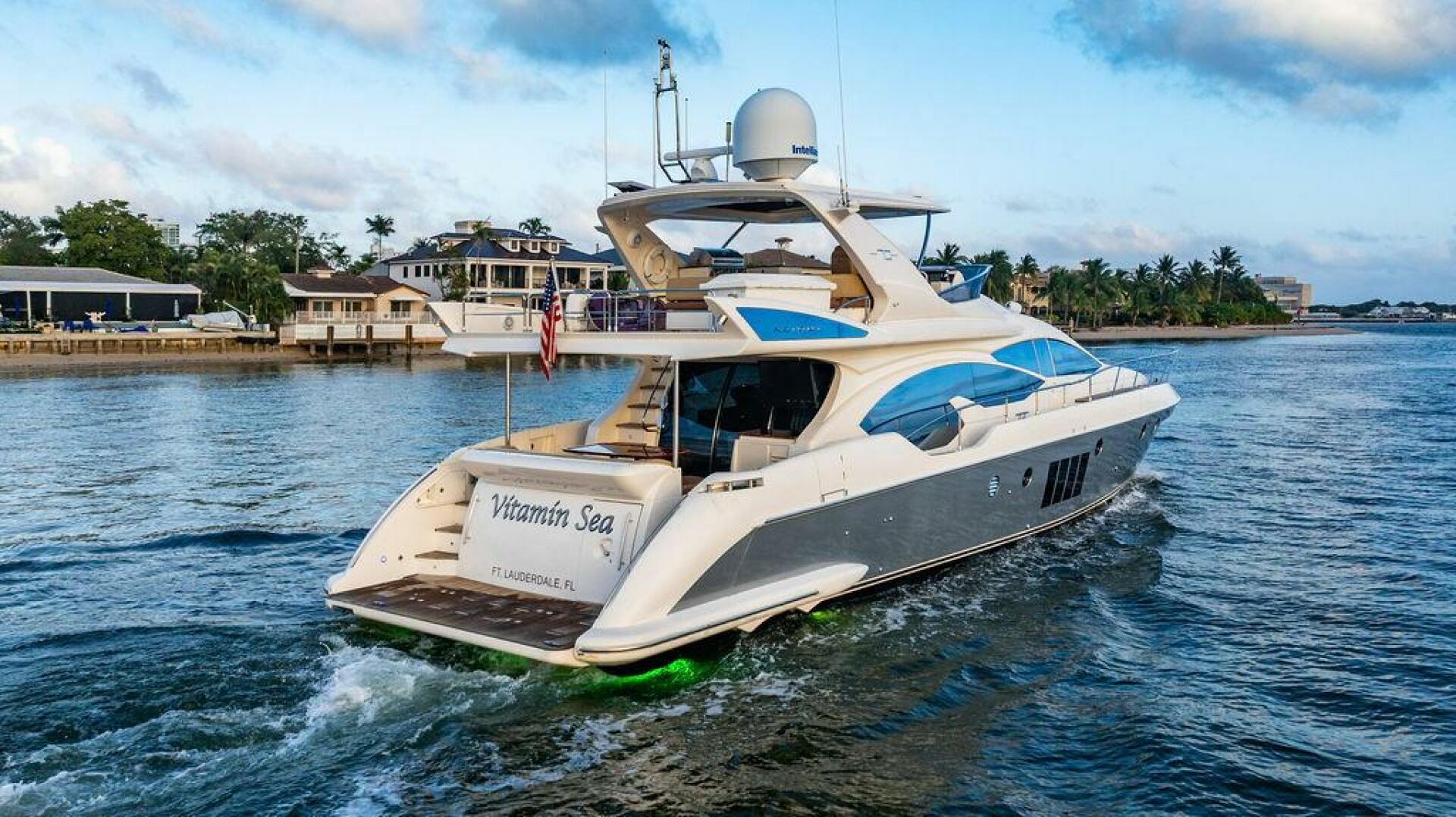 Slide: The Image of Azimut 70 Fly 2011 - 5341484