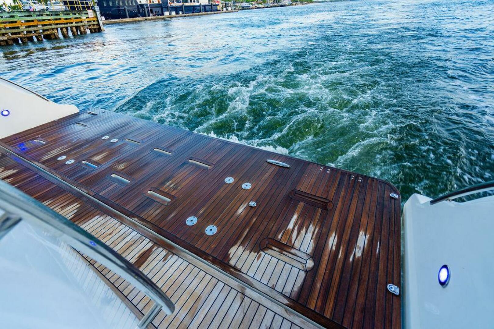 Slide: The Image of Azimut 70 Fly 2011 - 5341528