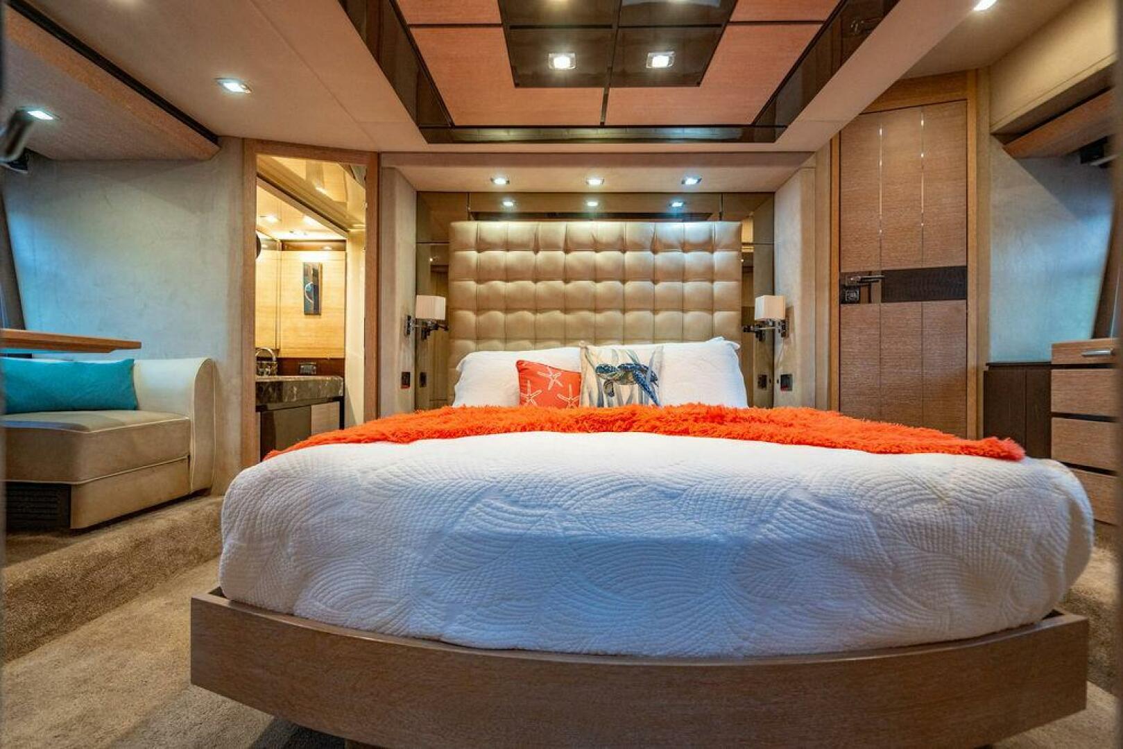 Slide: The Image of Azimut 70 Fly 2011 - 5341547