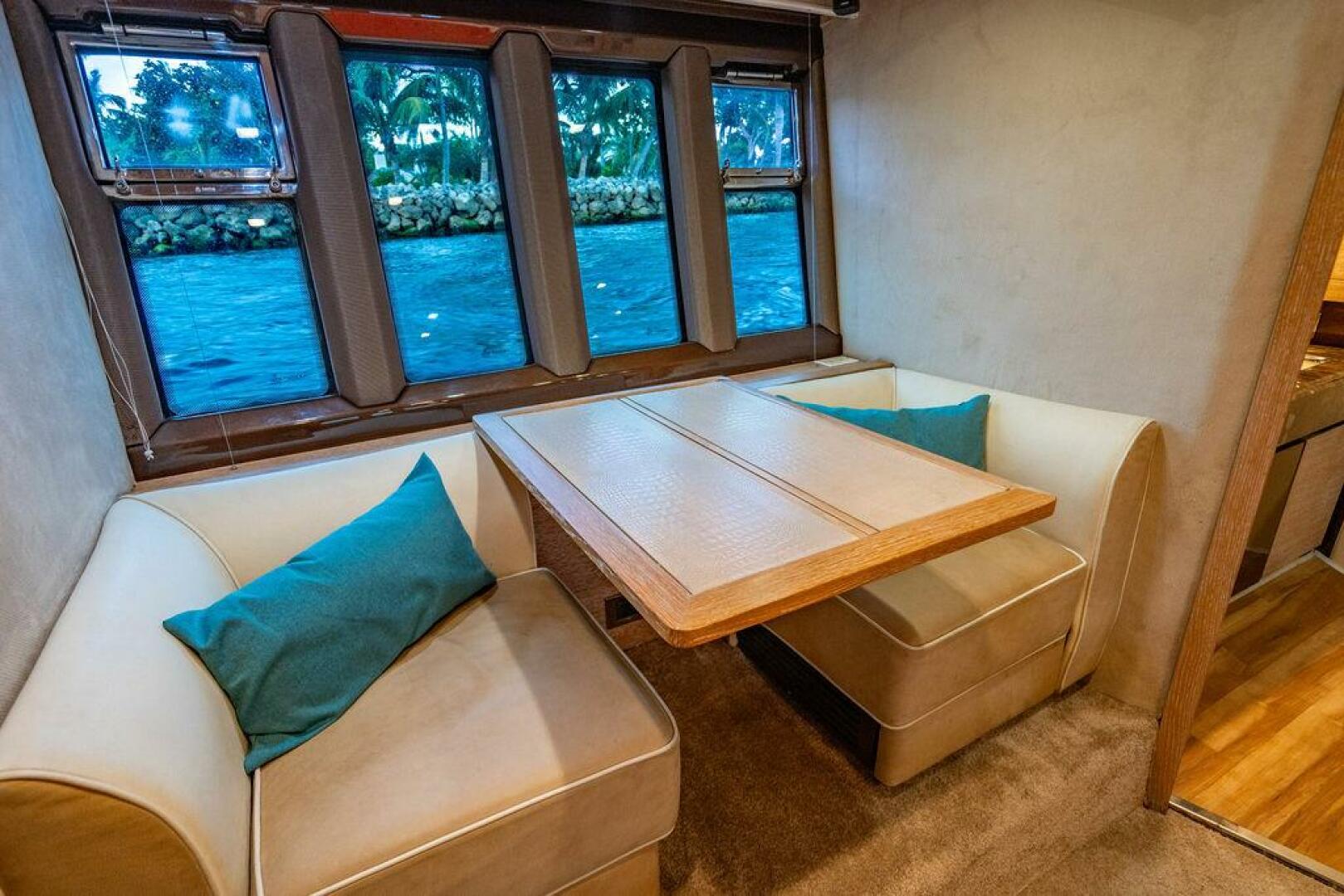 Slide: The Image of Azimut 70 Fly 2011 - 5341549