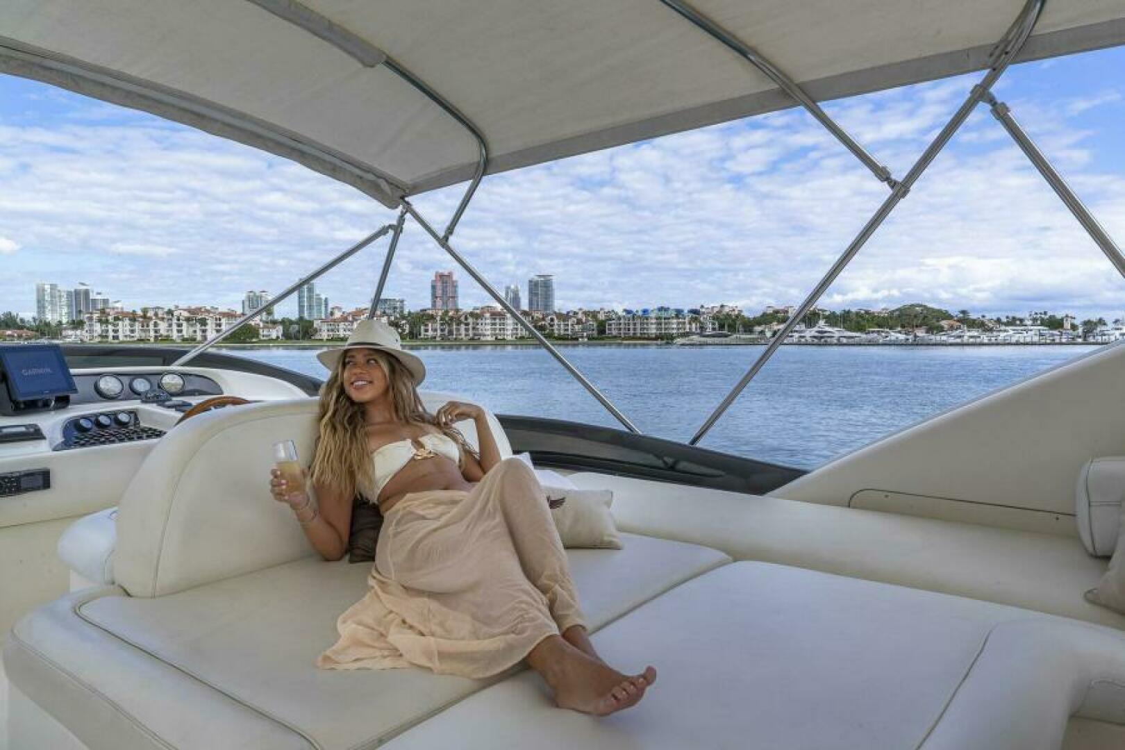 Slide: The Image of Azimut 70 Sea-Jet 2001 - 5098447