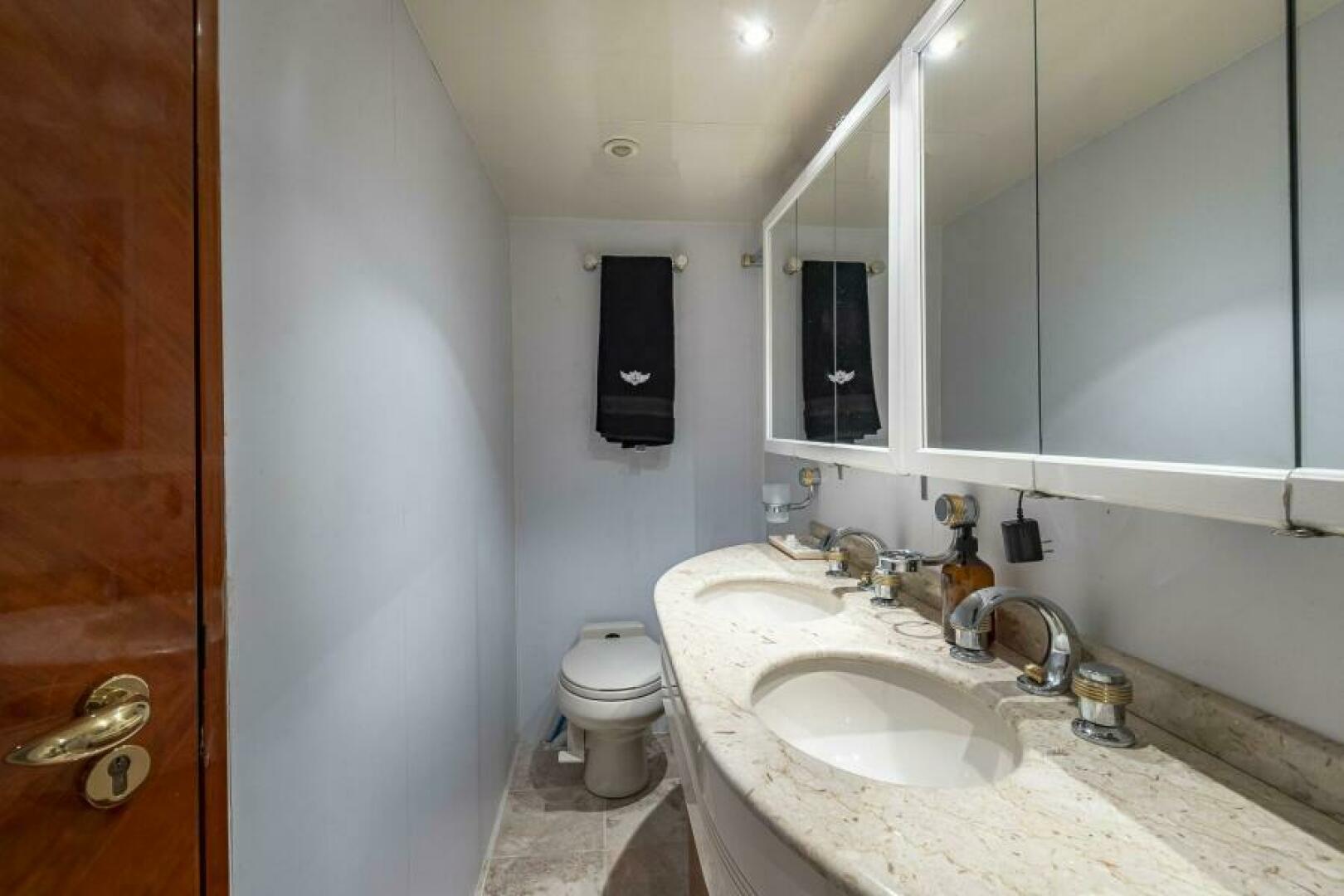 Slide: The Image of Azimut 70 Sea-Jet 2001 - 5098467