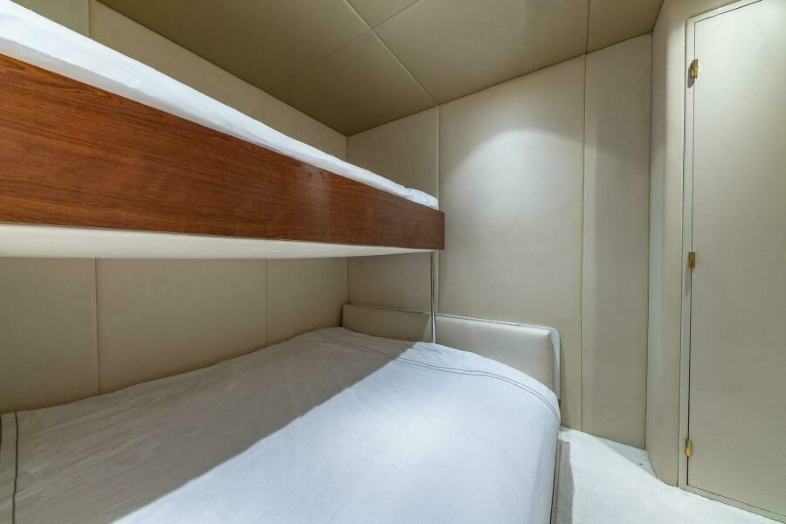 Slide: The Image of Azimut 70 Sea-Jet 2001 - 5098484