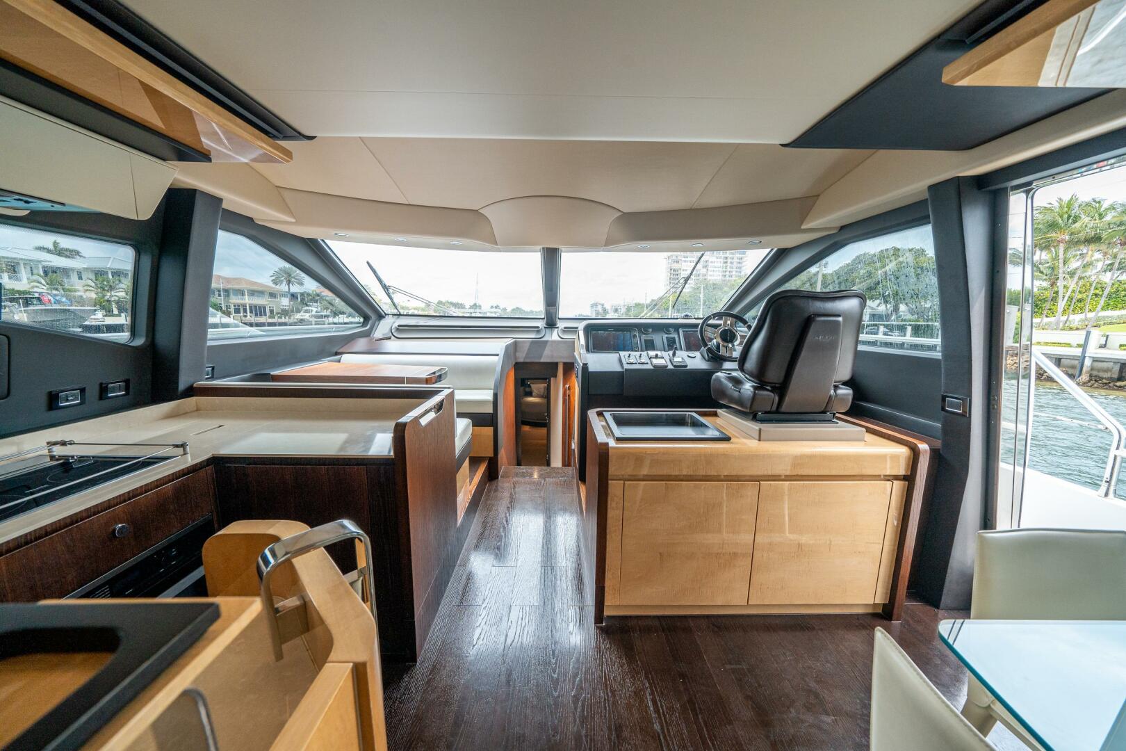 Slide: The Image of Azimut 72 Fly 2016 - 5133196