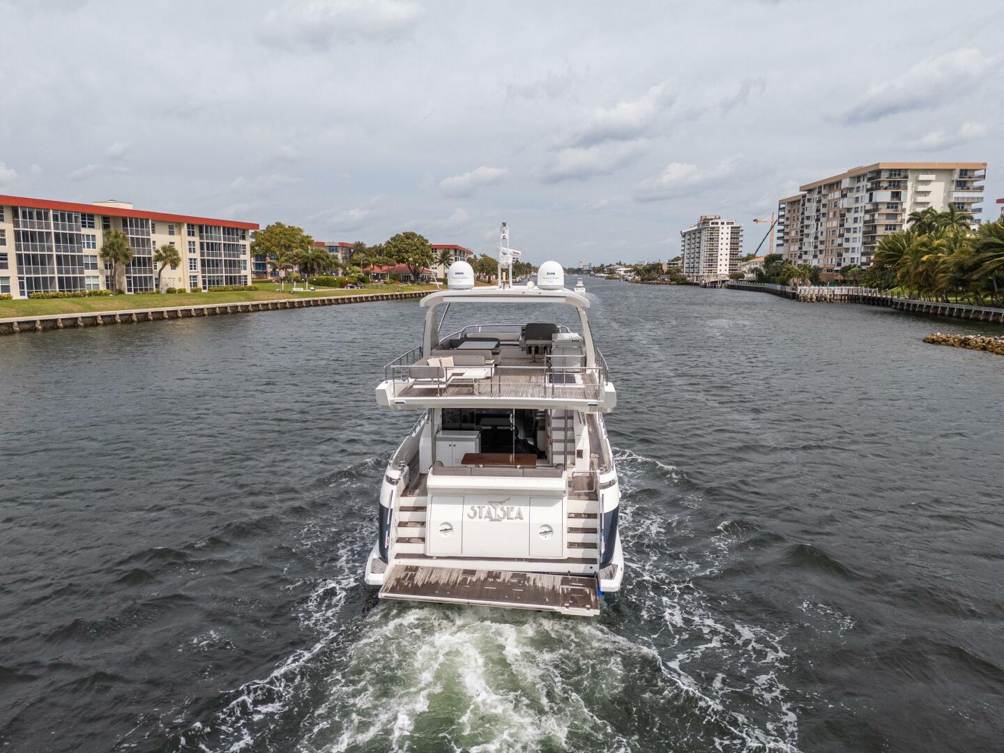 Slide: The Image of Azimut 72 Fly 2016 - 5133161