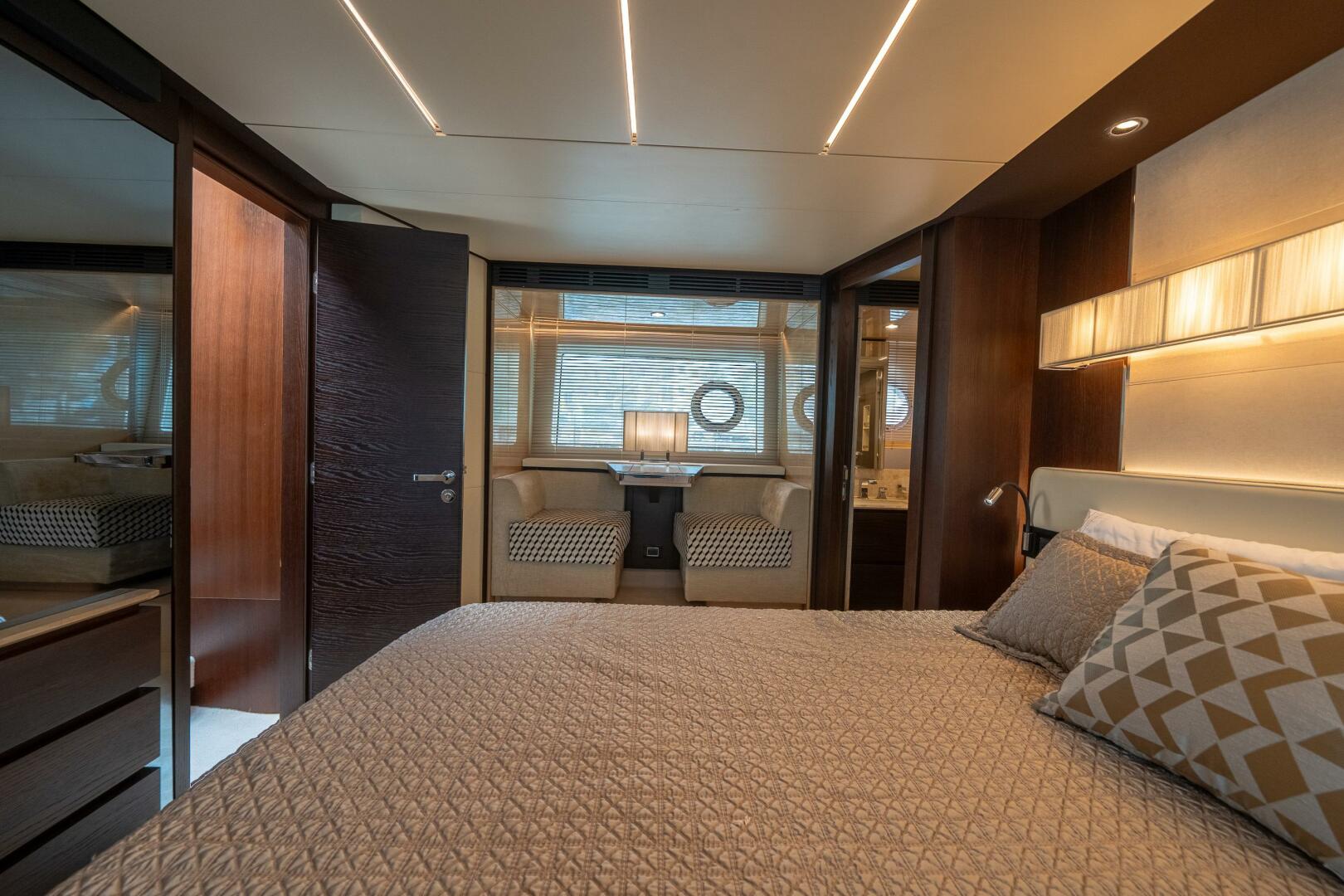 Slide: The Image of Azimut 72 Fly 2016 - 5133205