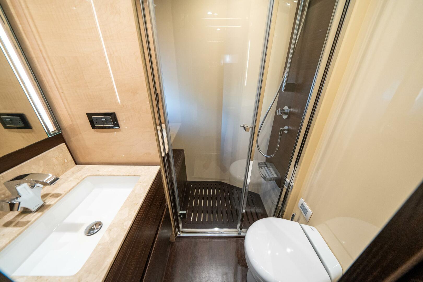 Slide: The Image of Azimut 72 Fly 2016 - 5133218
