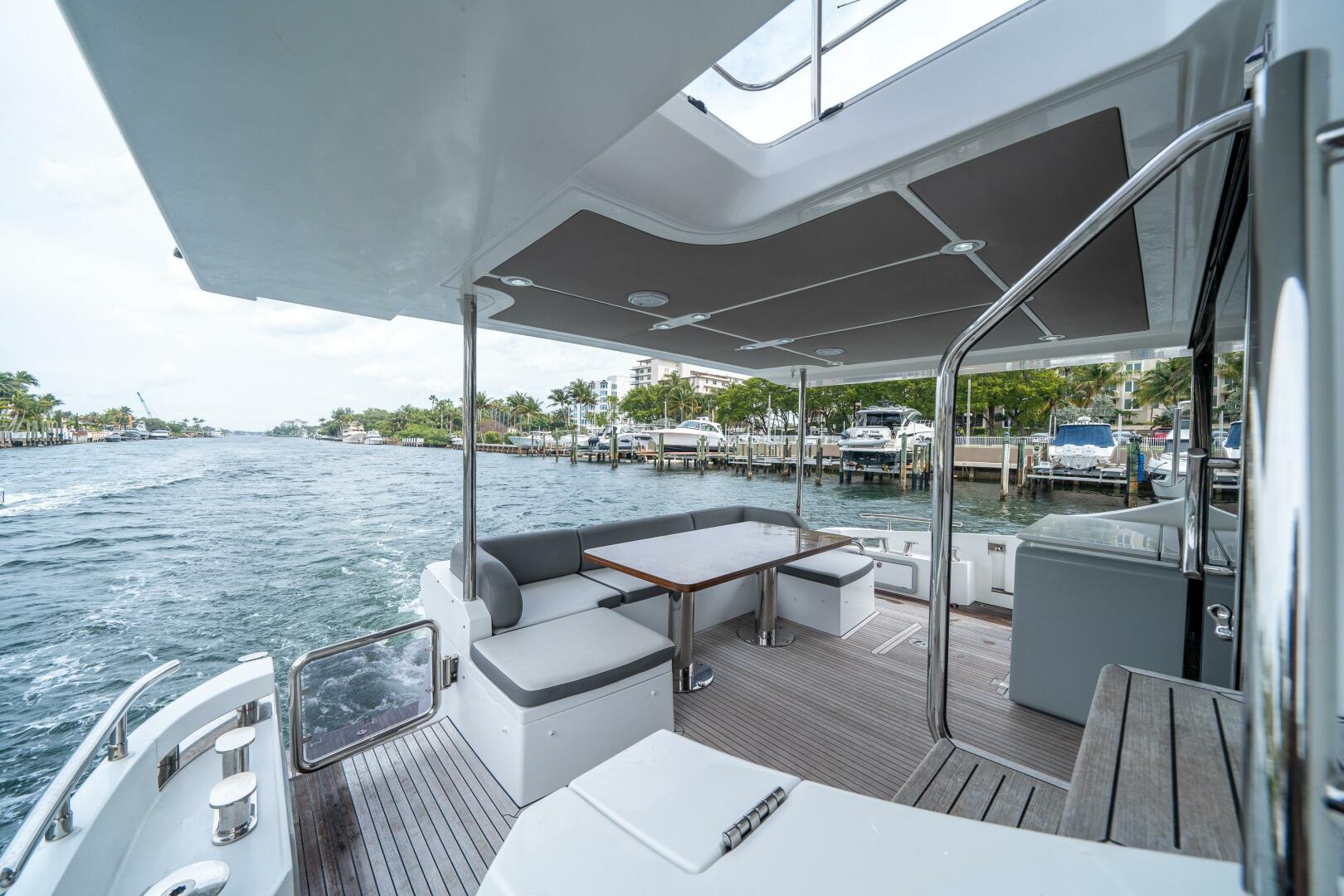 Slide: The Image of Azimut 72 Fly 2016 - 5133166
