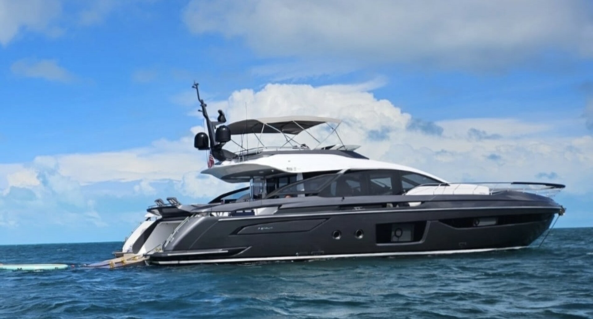 Slide: The Image of Azimut 80 2022 - 5435893