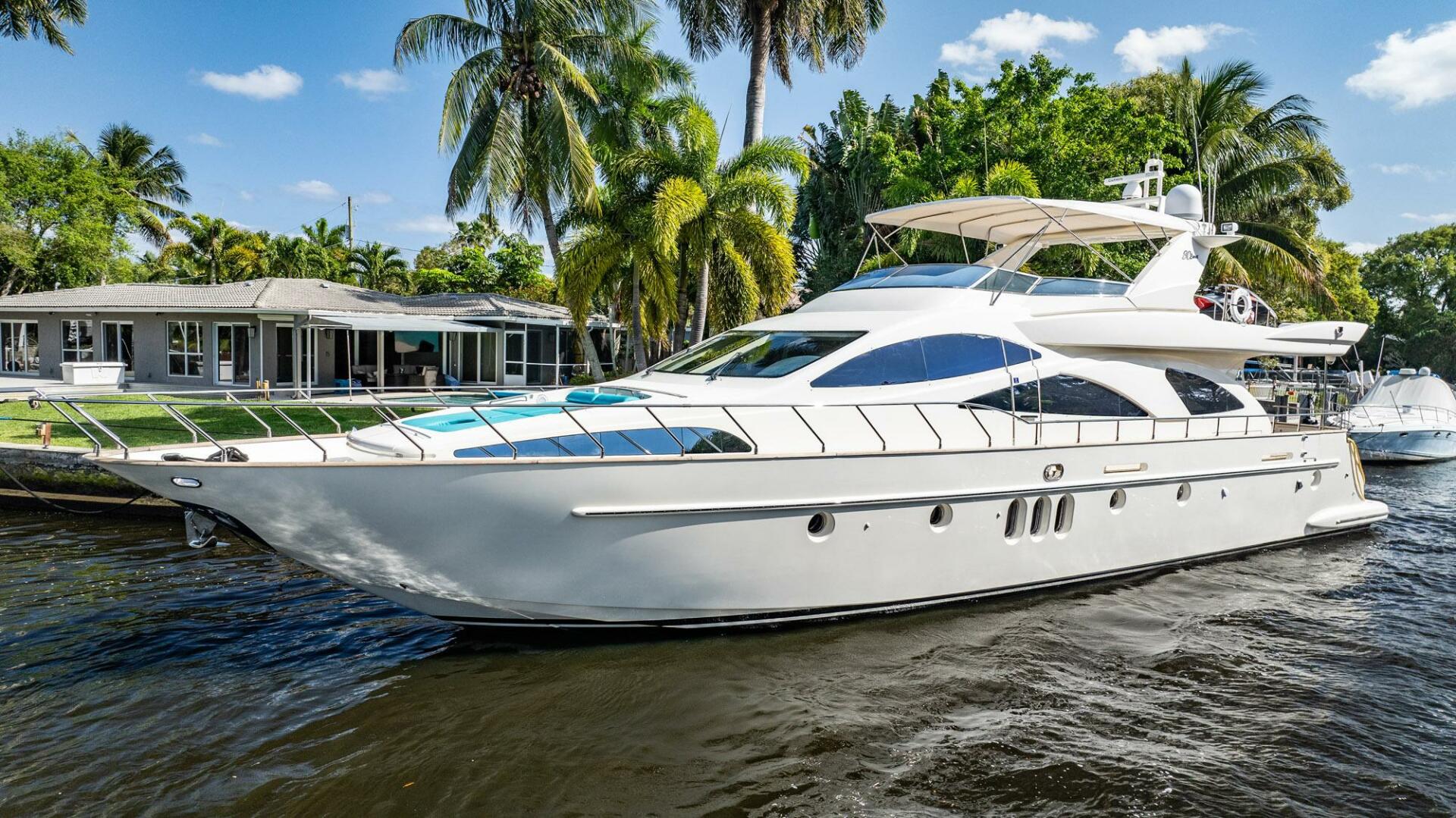 Slide: The Image of Azimut 80 Carat 2003 - 0