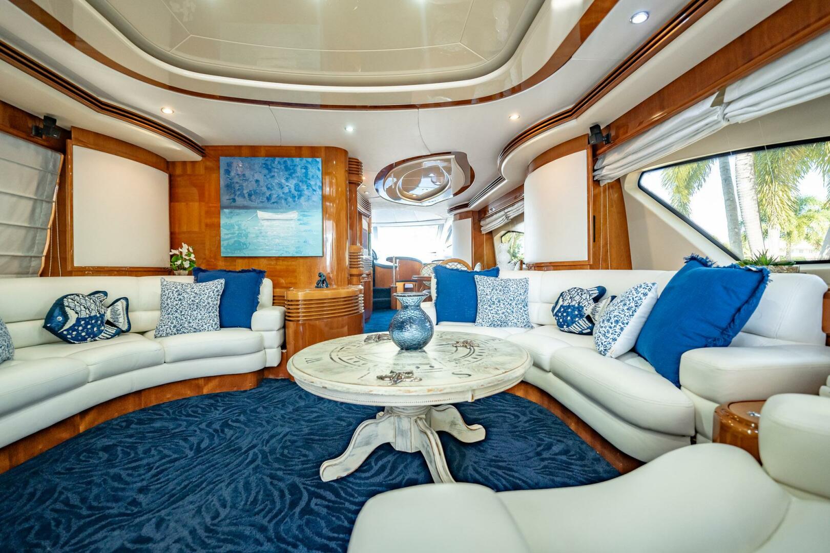 Slide: The Image of Azimut 80 Carat 2003 - 2