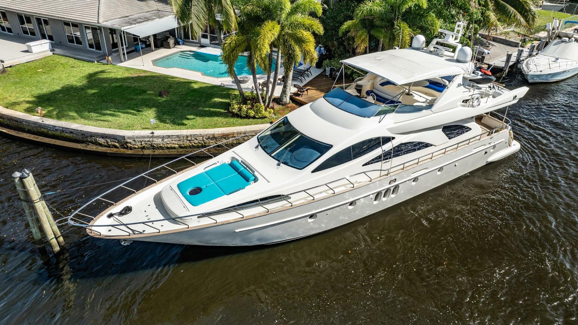 Slide: The Image of Azimut 80 Carat 2003 - 52