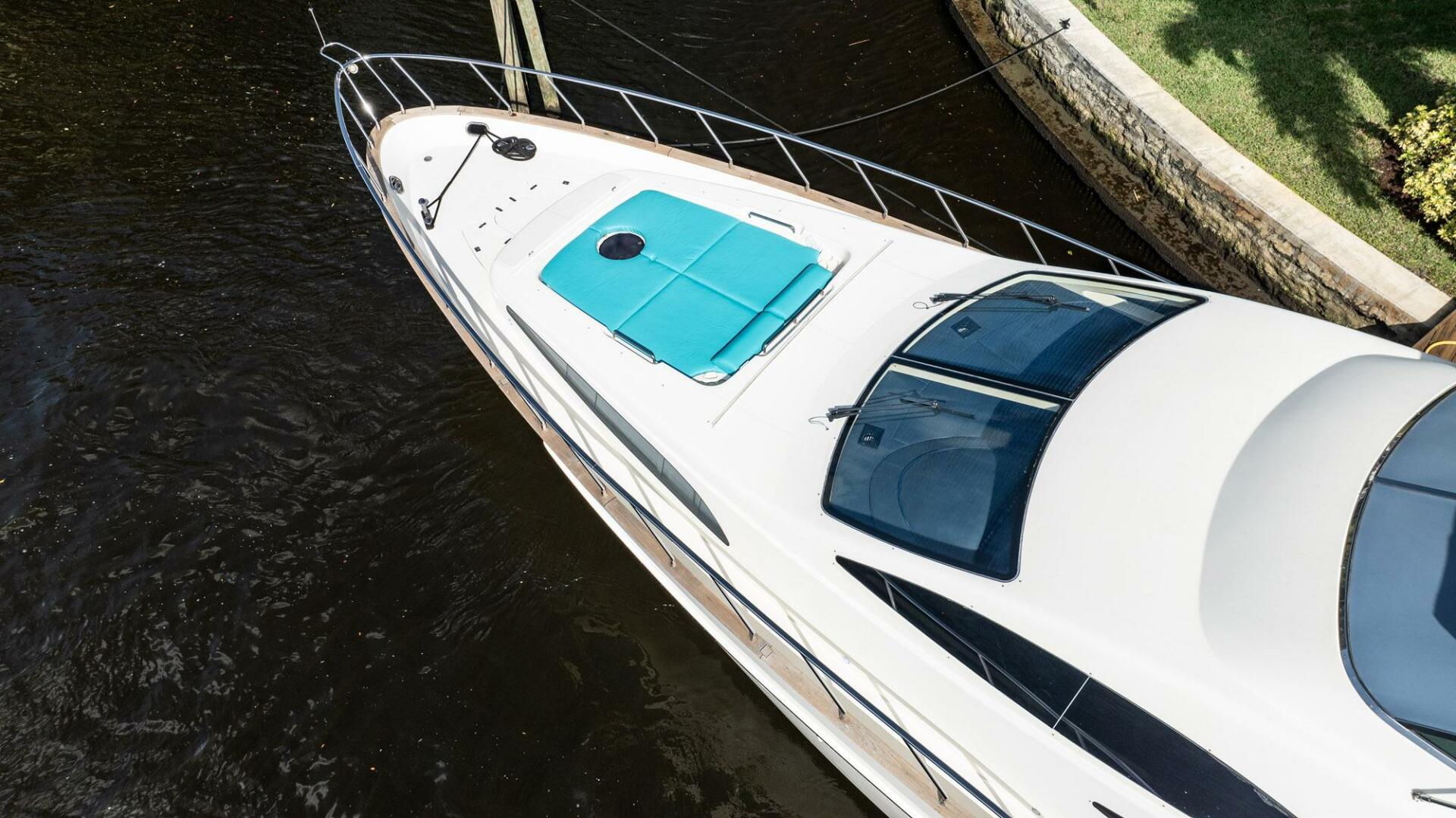 Slide: The Image of Azimut 80 Carat 2003 - 53