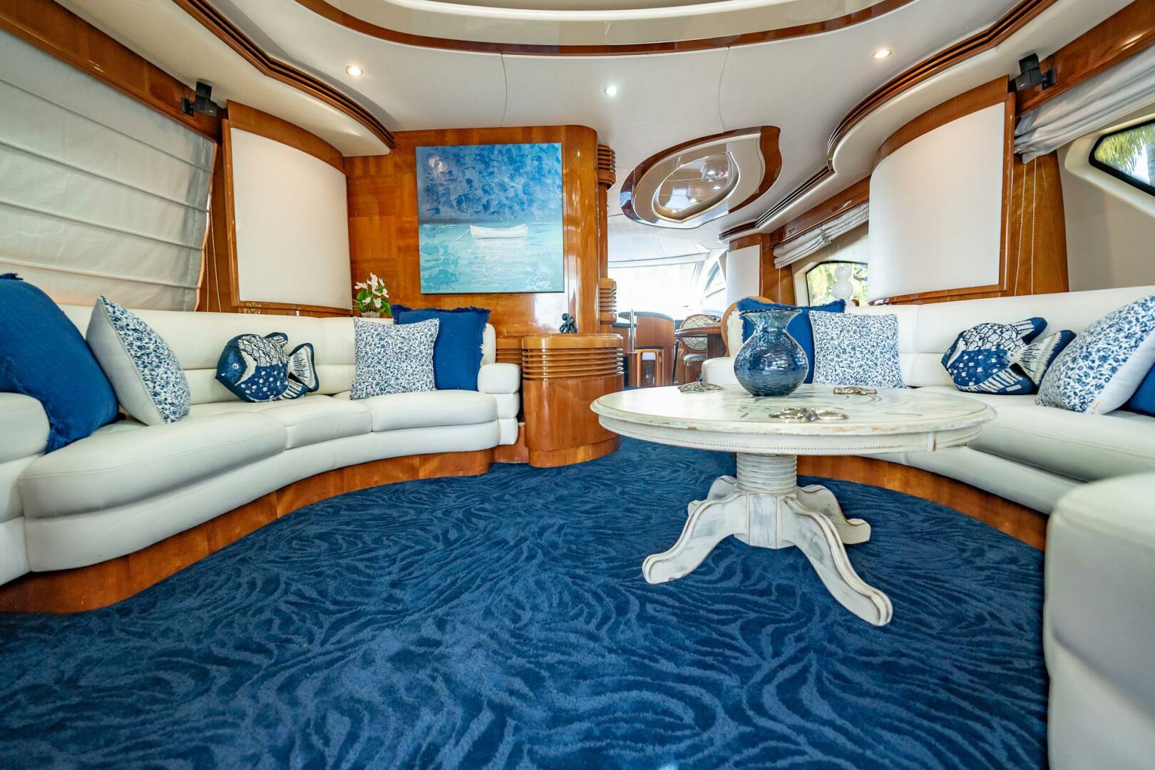 Slide: The Image of Azimut 80 Carat 2003 - 6
