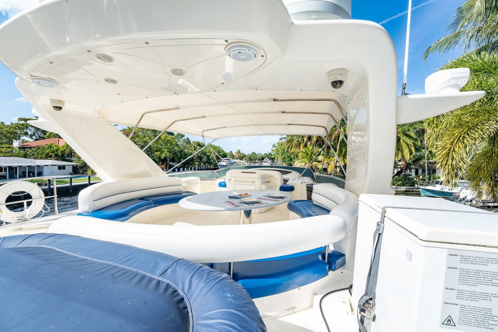 Slide: The Image of Azimut 80 Carat 2003 - 63