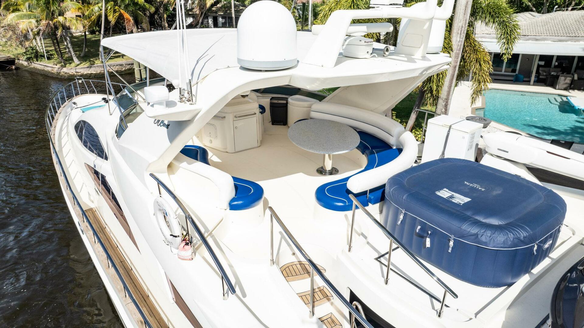 Slide: The Image of Azimut 80 Carat 2003 - 65