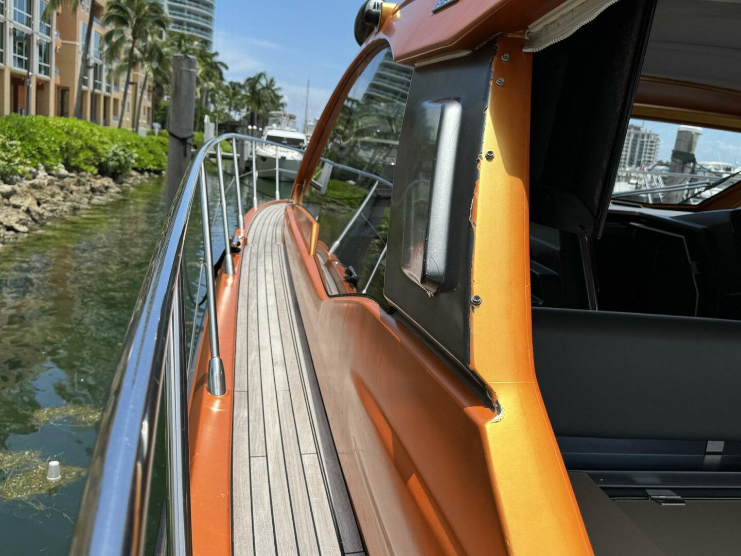 Slide: The Image of Azimut Atlantis 43 2015 - 4544027