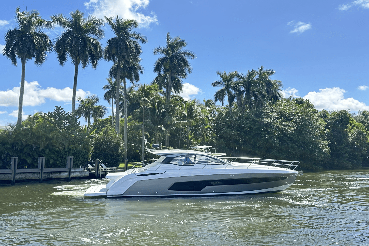 Slide: The Image of Azimut ATLANTIS 45 2025 - 0