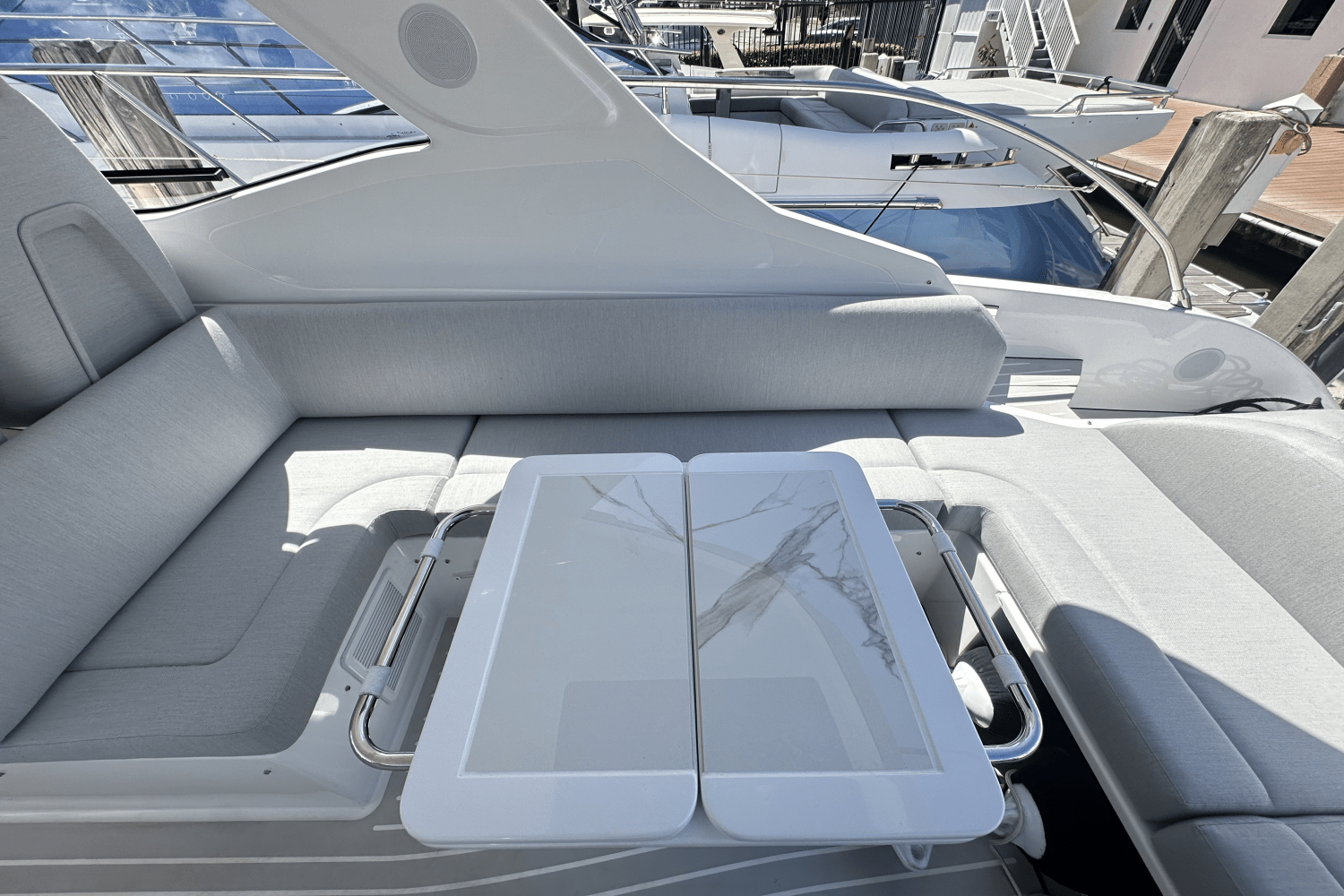 Slide: The Image of Azimut ATLANTIS 45 2025 - 14