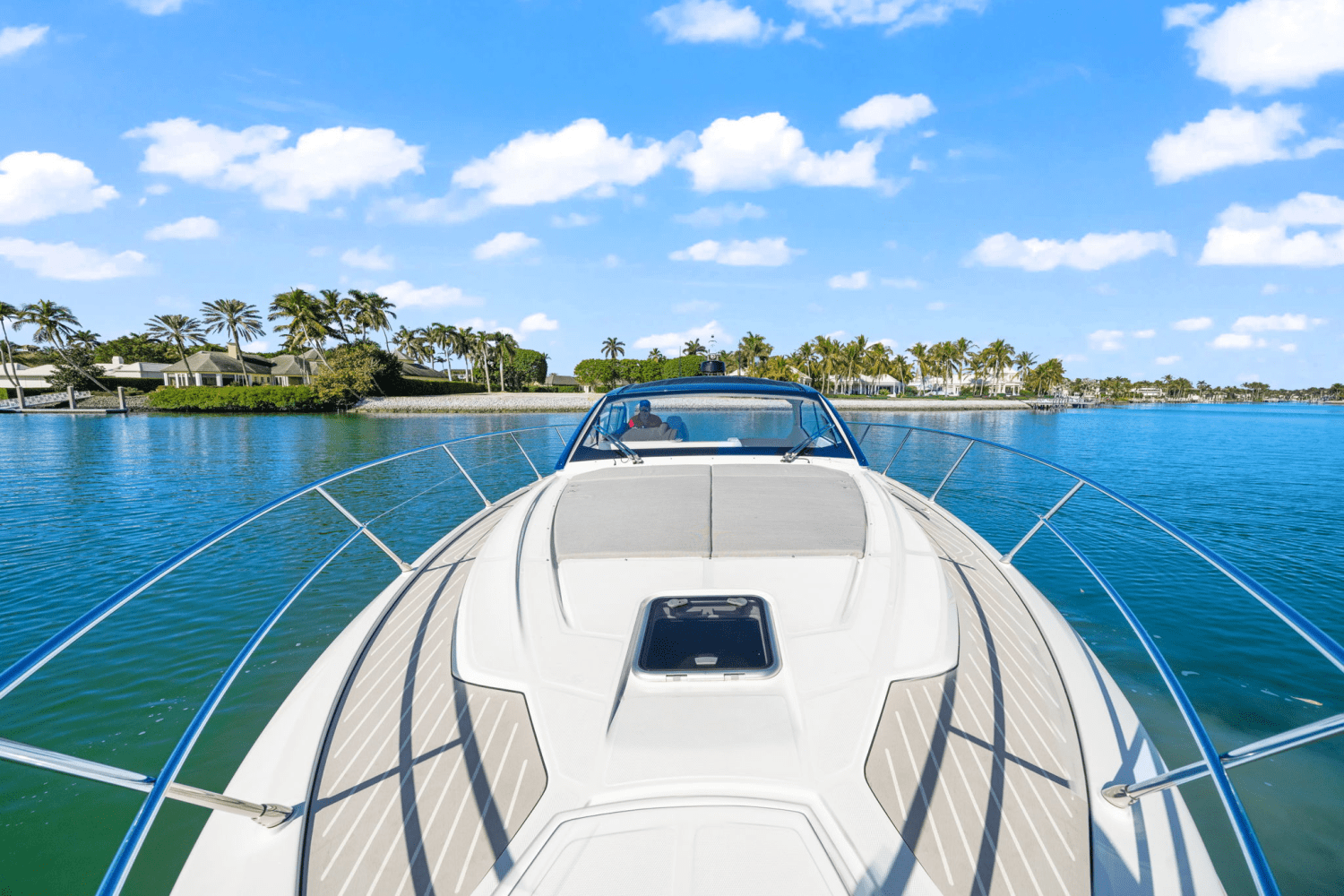 Slide: The Image of Azimut ATLANTIS 45 2025 - 19