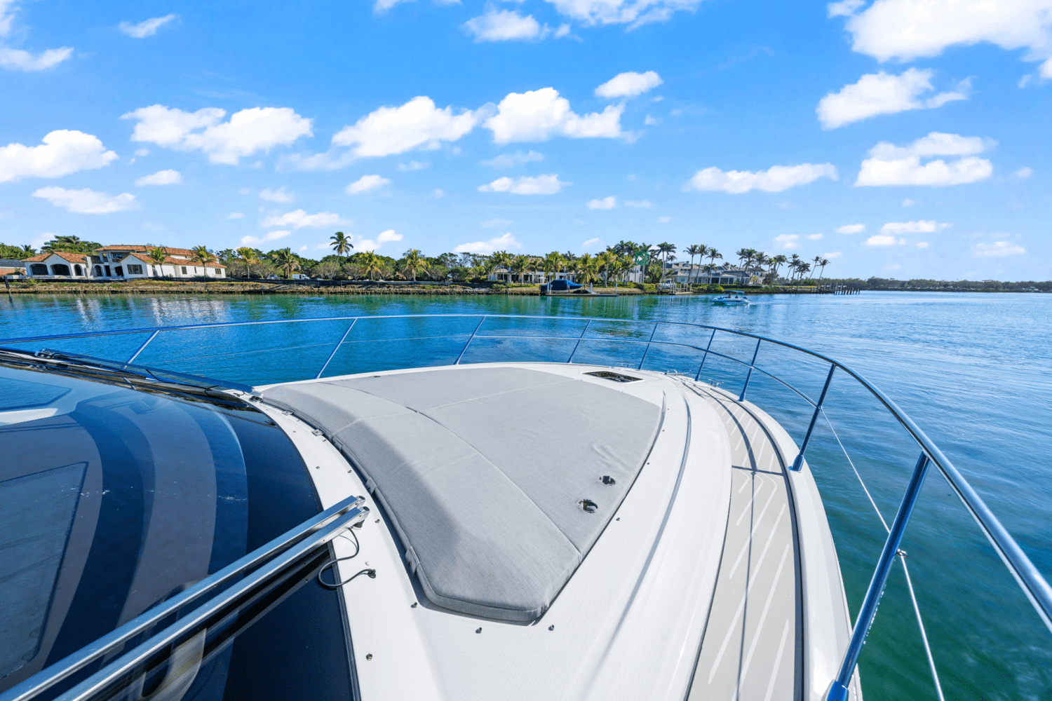 Slide: The Image of Azimut ATLANTIS 45 2025 - 20