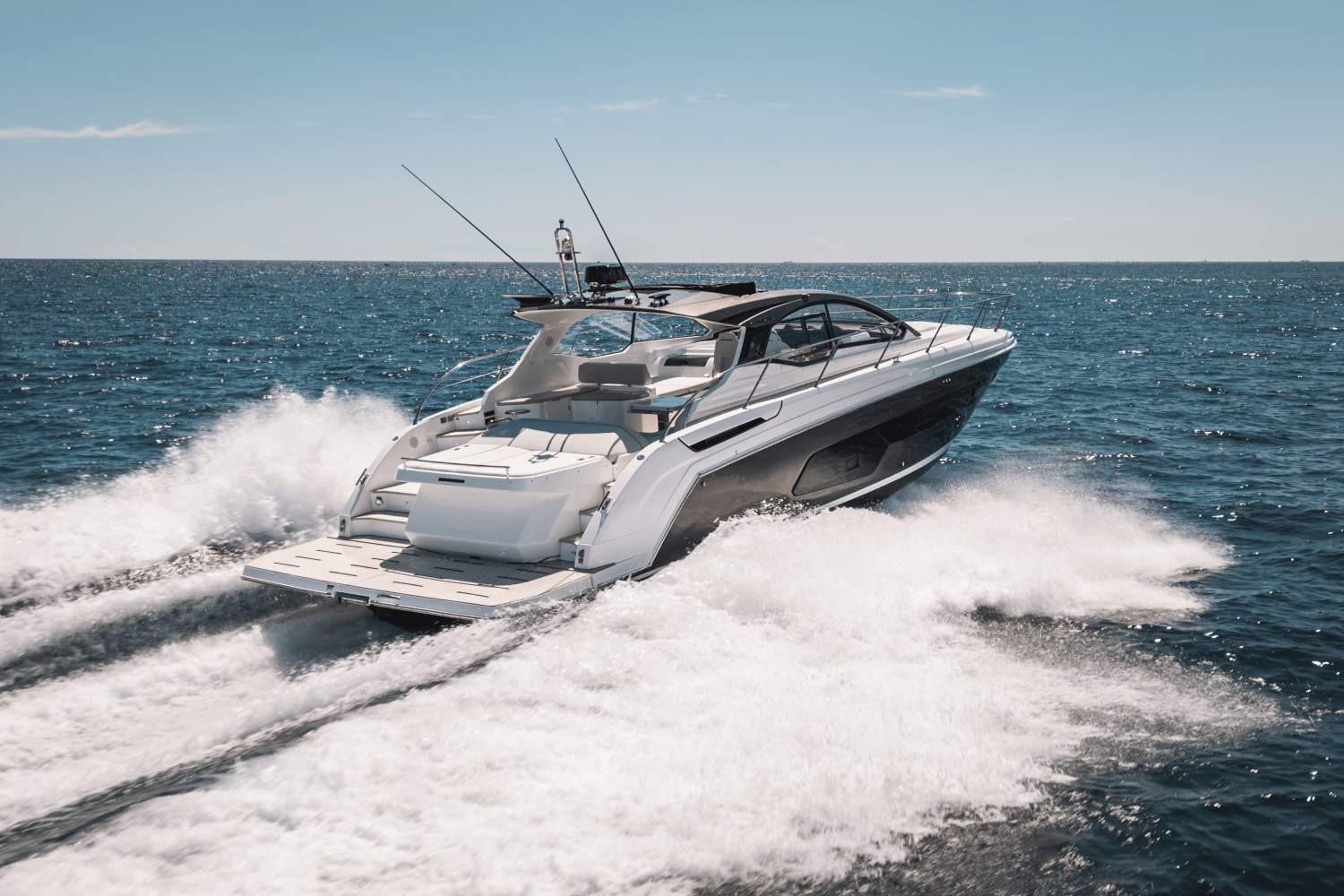 Slide: The Image of Azimut ATLANTIS 45 2025 - 3