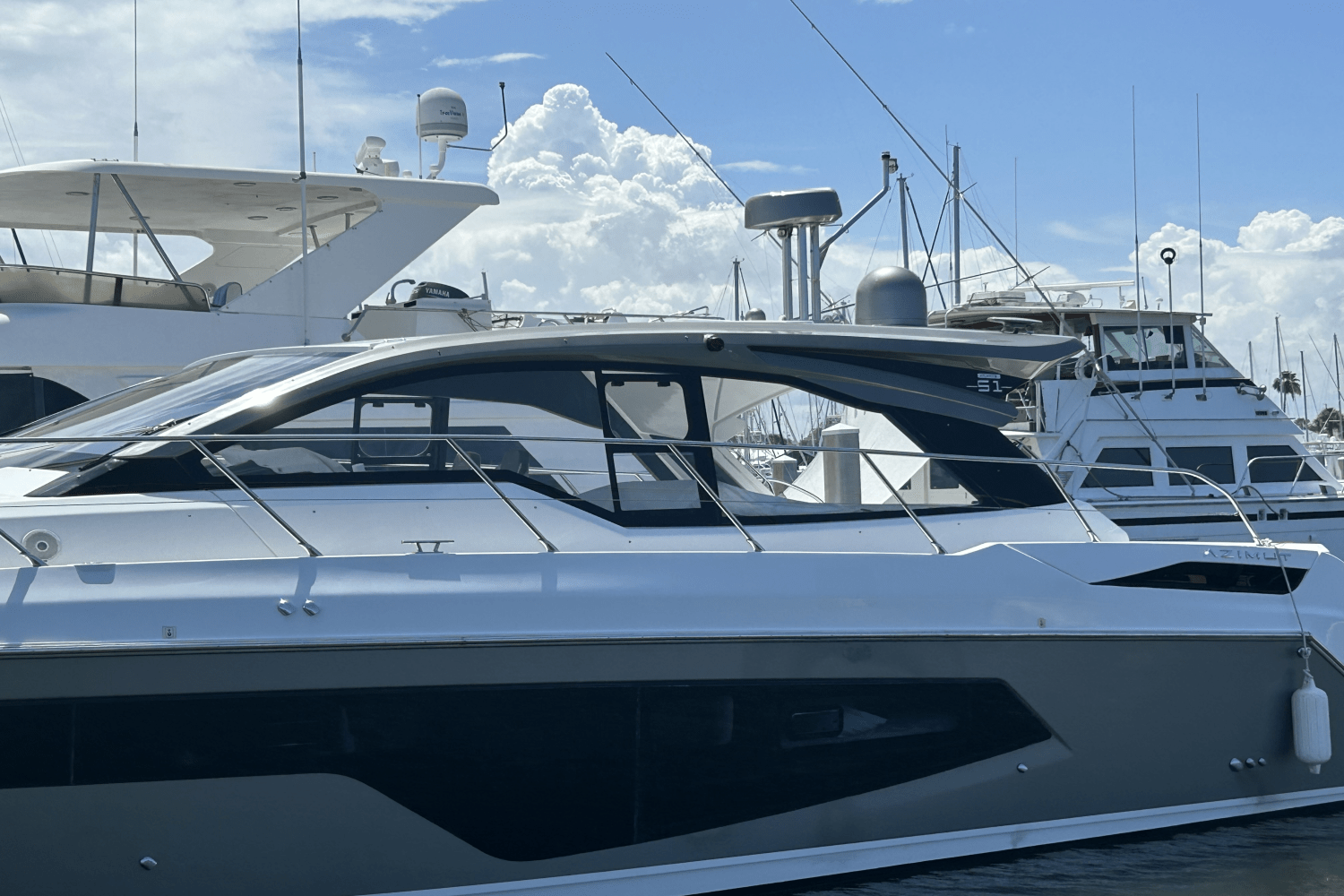 Slide: The Image of Azimut ATLANTIS 51 2021 - 4