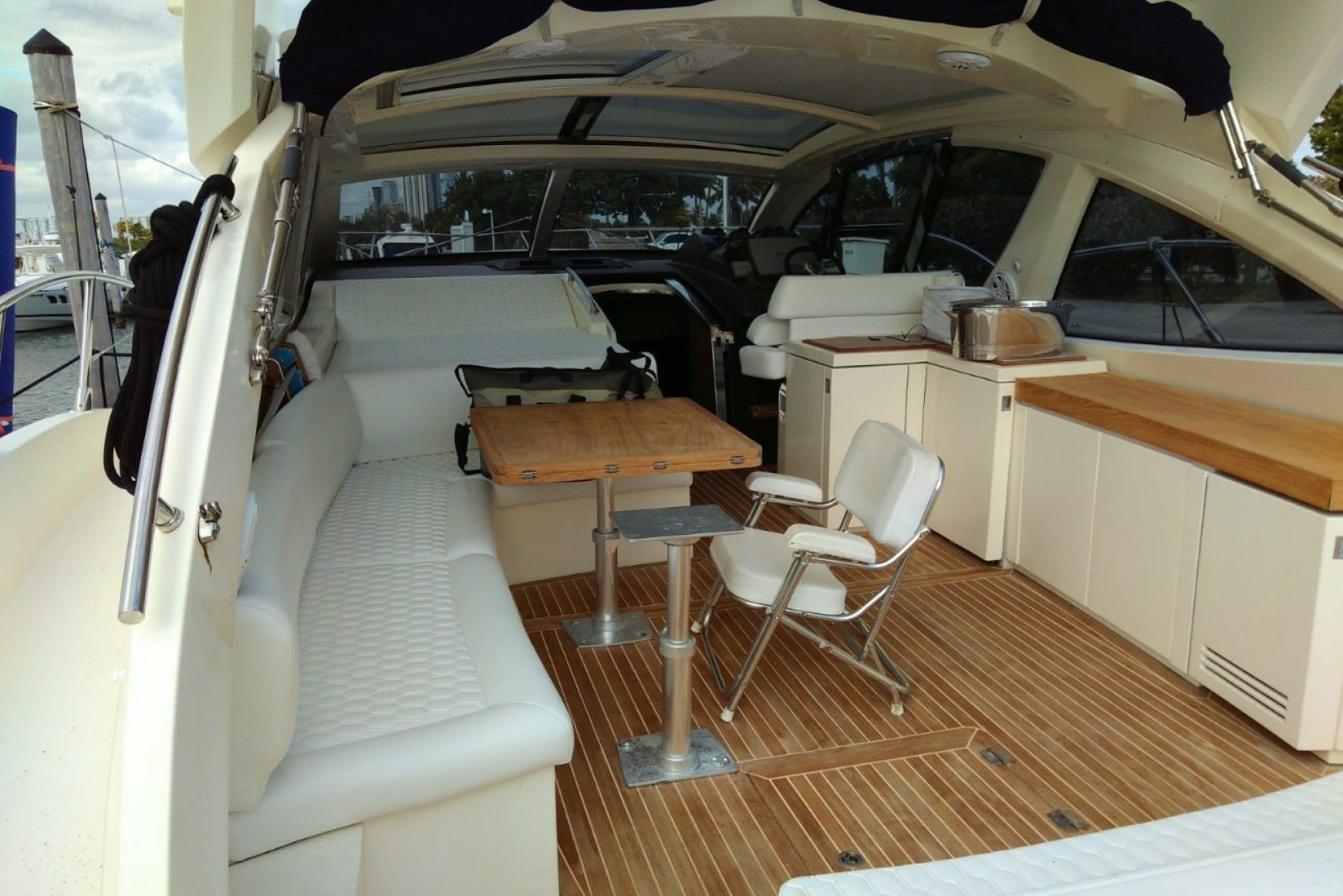 Slide: The Image of Azimut Atlantis 54 2010 - 1627980