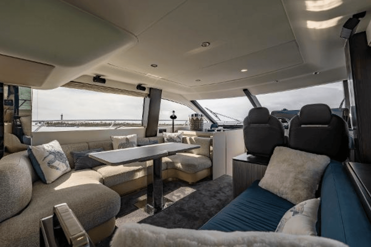 Slide: The Image of Azimut FLY 2022 - 12