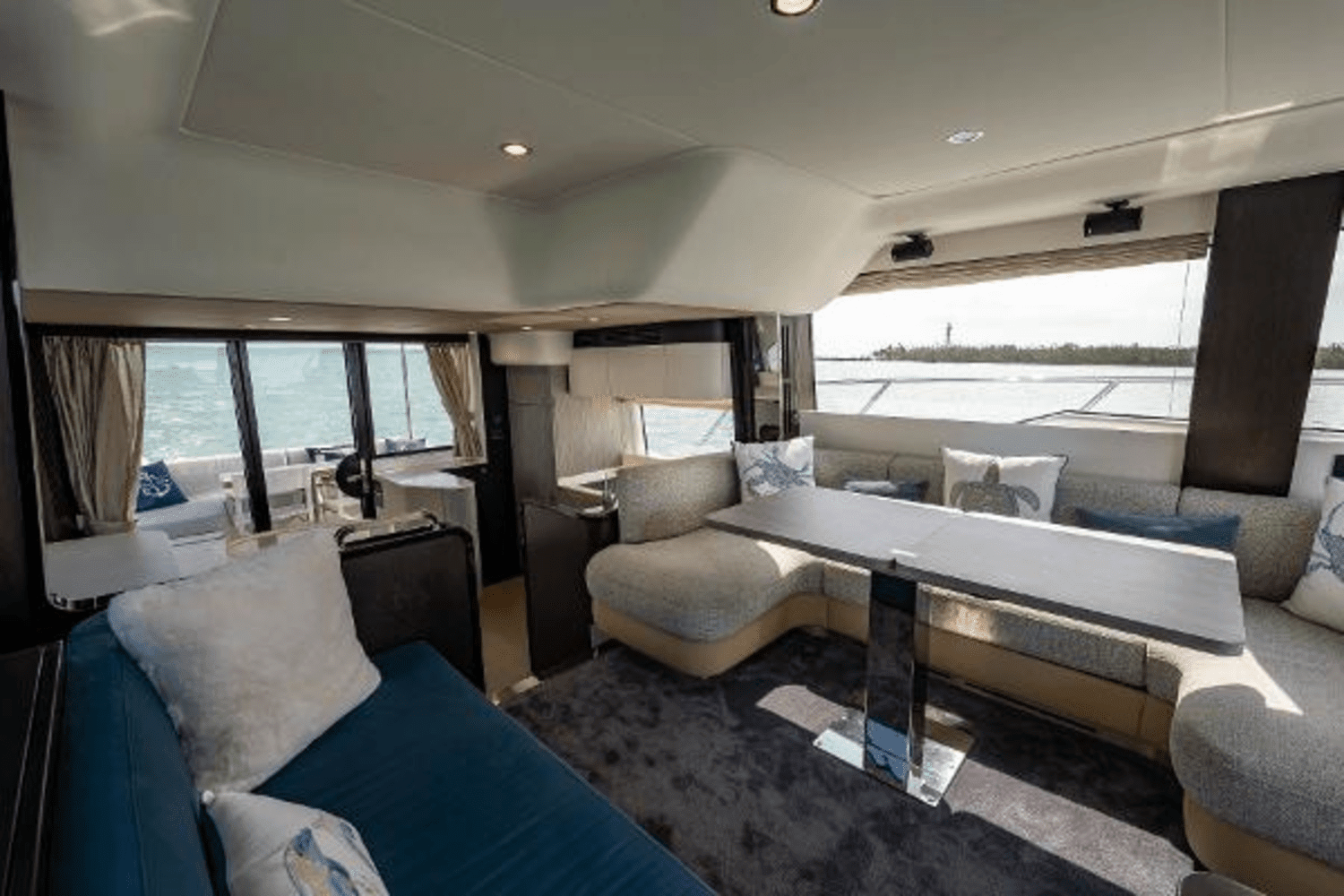 Slide: The Image of Azimut FLY 2022 - 13