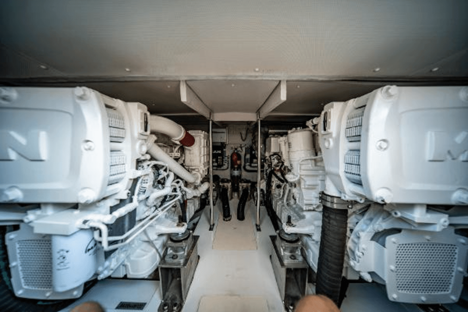 Slide: The Image of Azimut FLY 2022 - 37